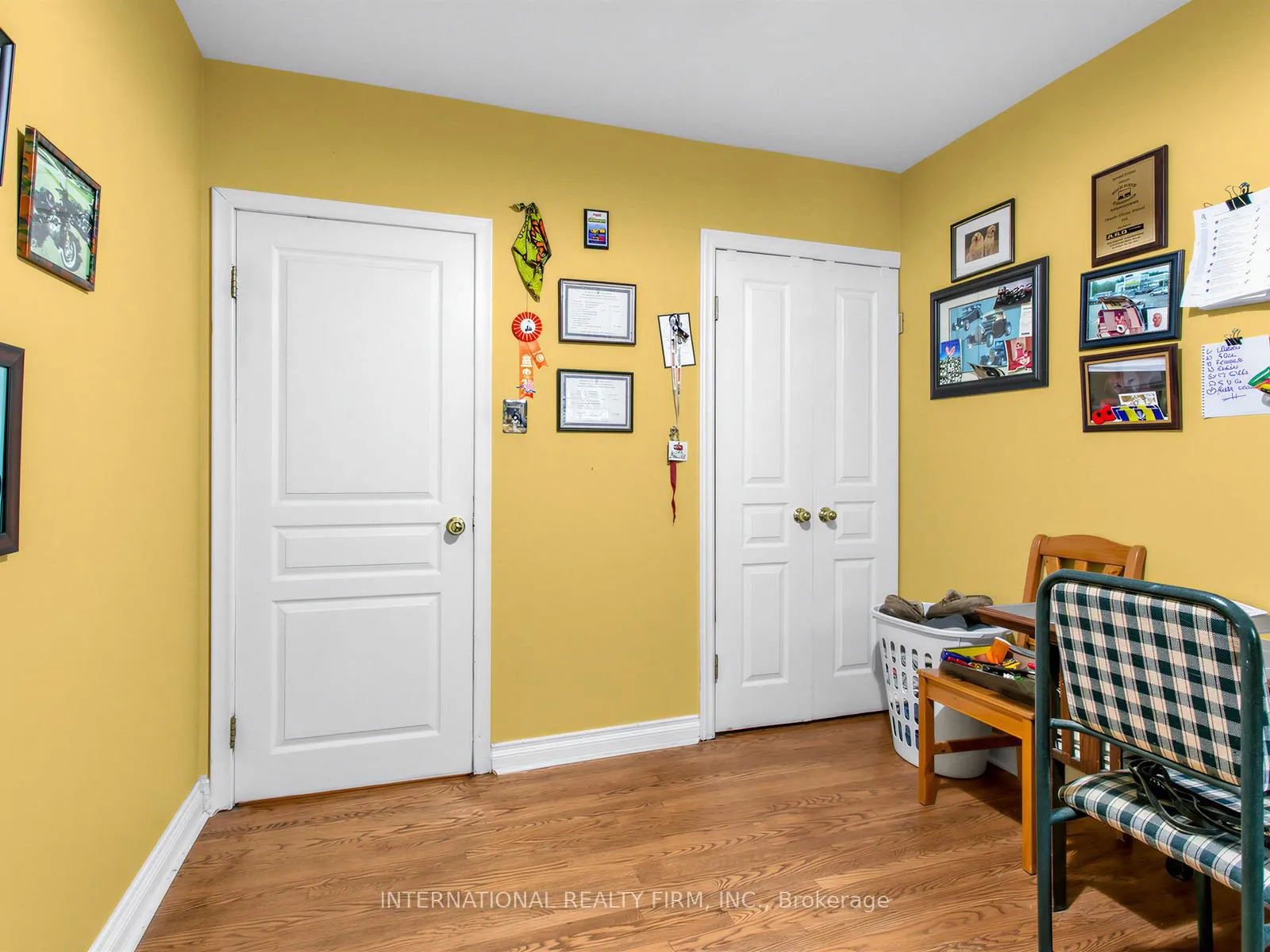 Photo 20 of 5 Castlebar Road, Etobicoke, Stonegate-Queensway — HOMEH