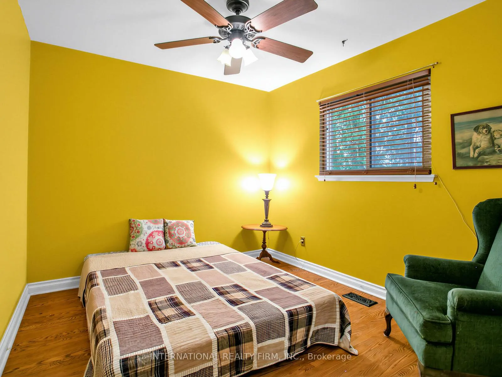 Photo 23 of 5 Castlebar Road, Etobicoke, Stonegate-Queensway — HOMEH