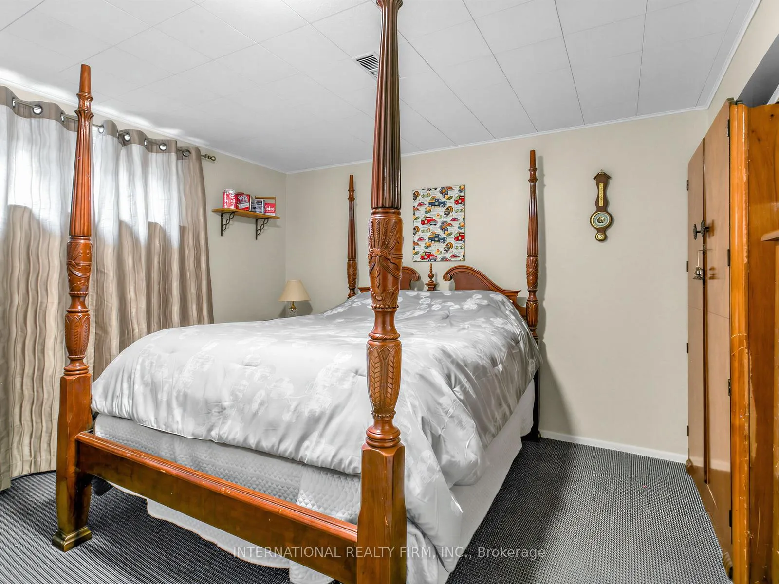 Photo 29 of 5 Castlebar Road, Etobicoke, Stonegate-Queensway — HOMEH