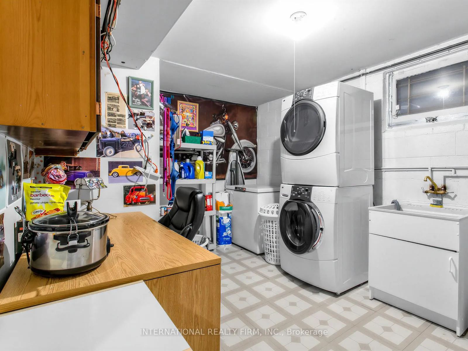 Photo 30 of 5 Castlebar Road, Etobicoke, Stonegate-Queensway — HOMEH