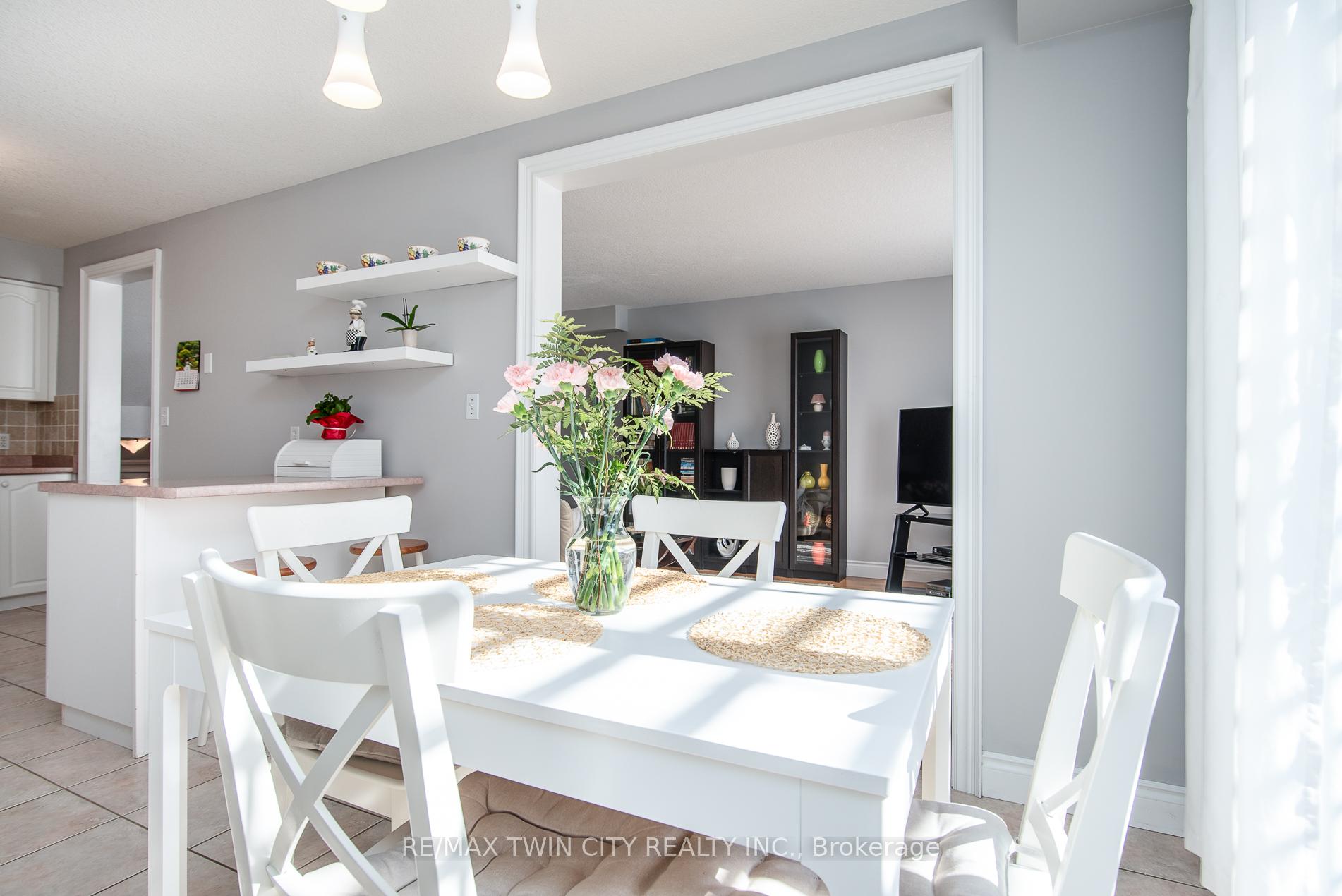 Photo 21 of 111 Cotton Grass Street, Kitchener — HOMEH