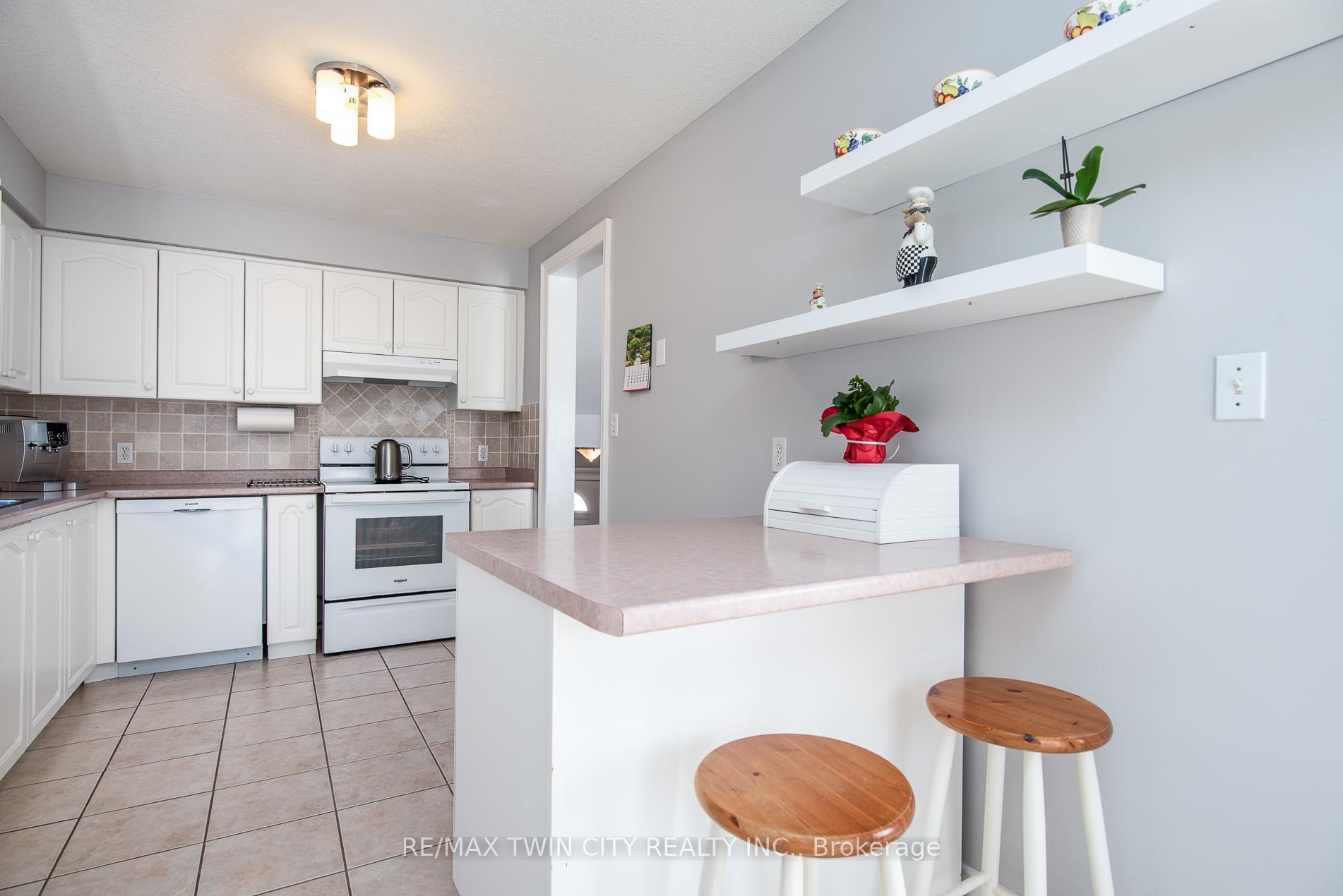 Photo 22 of 111 Cotton Grass Street, Kitchener — HOMEH