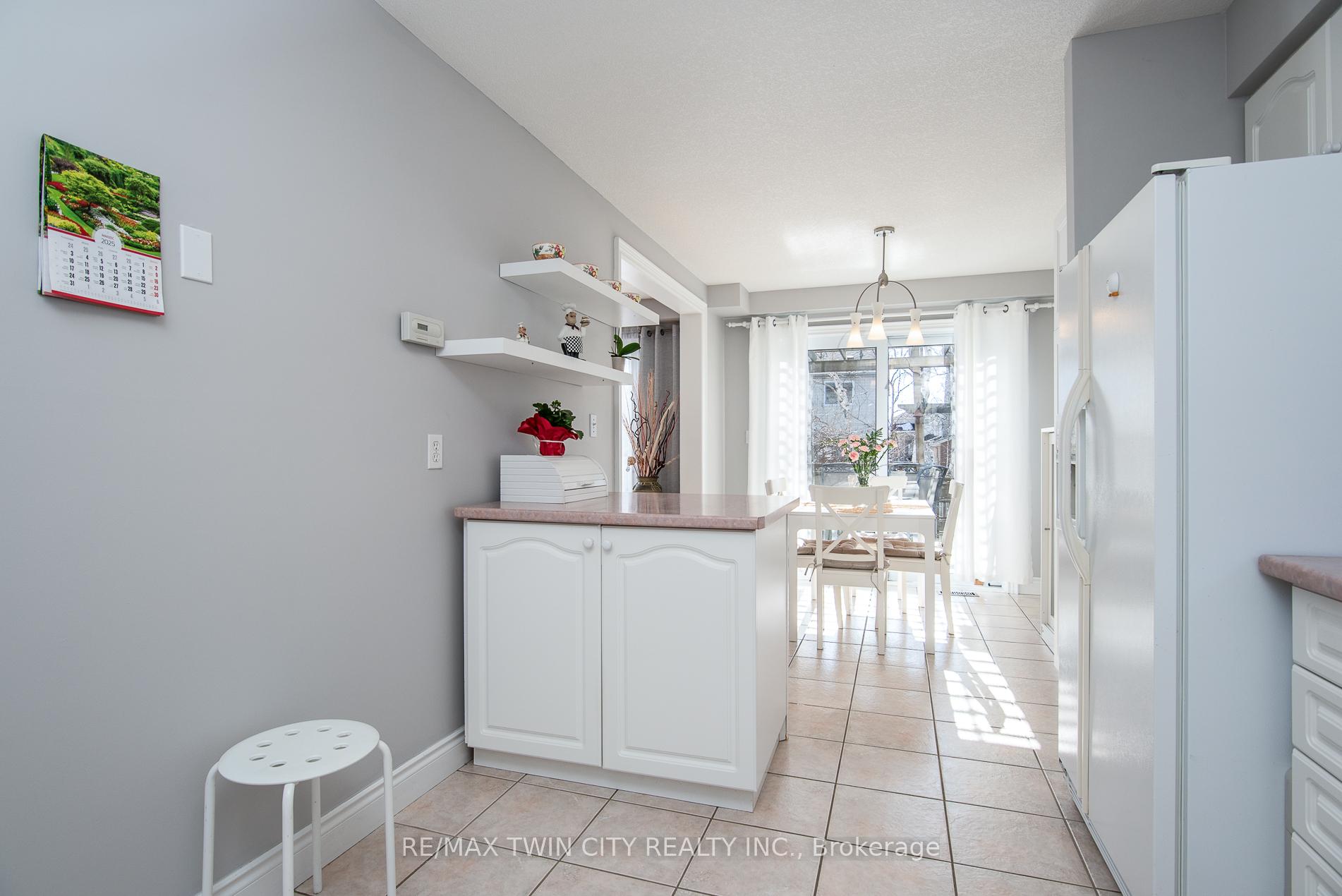 Photo 26 of 111 Cotton Grass Street, Kitchener — HOMEH