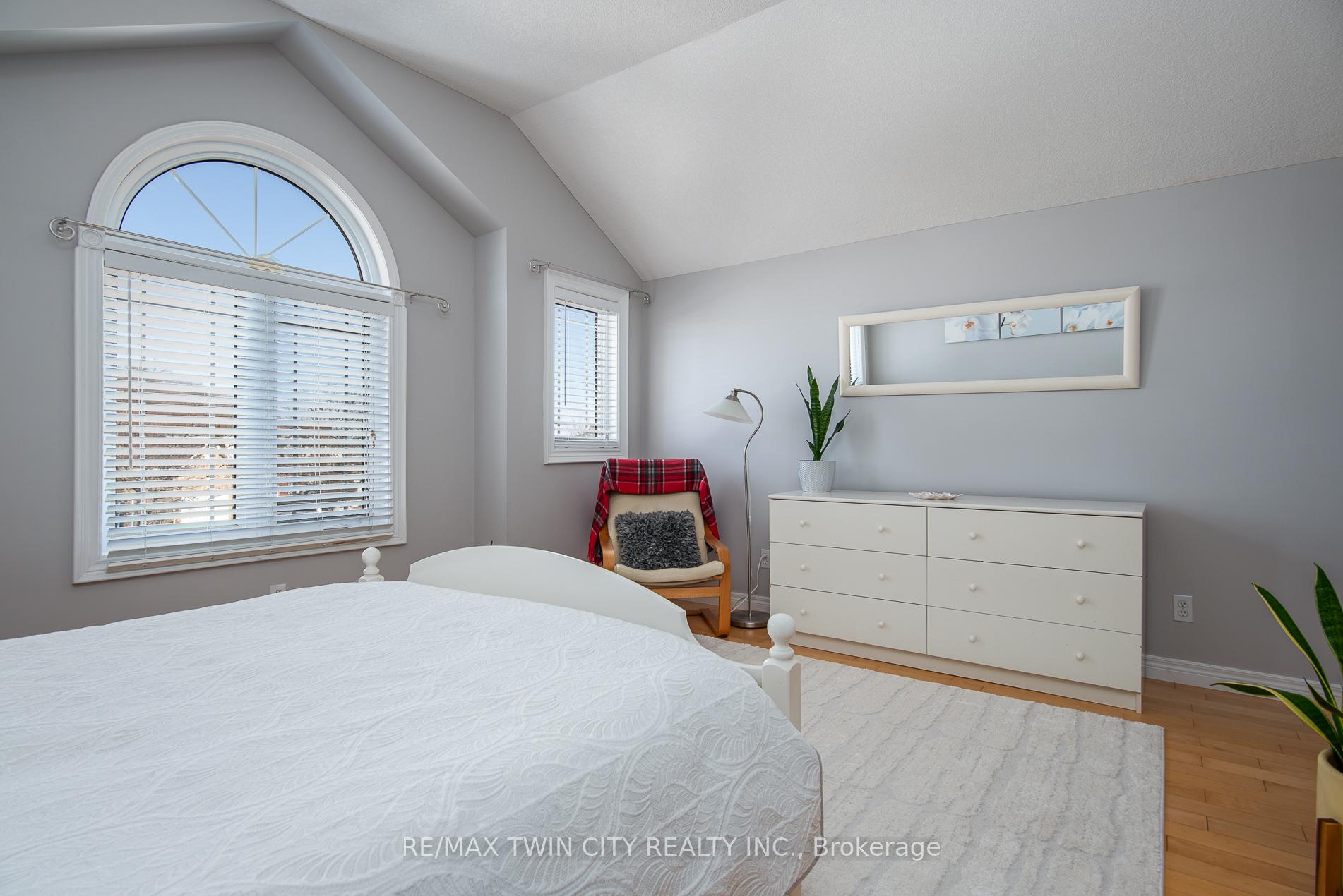 Photo 31 of 111 Cotton Grass Street, Kitchener — HOMEH