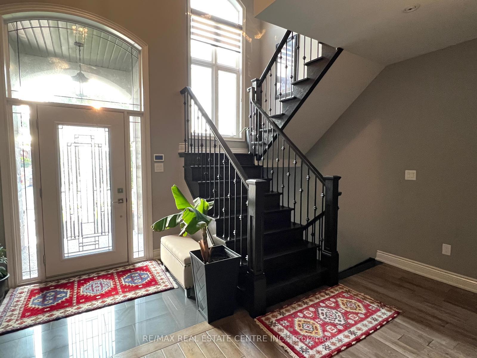 Photo 4 of 546 Fifty Road, Hamilton, Stoney Creek — HOMEH