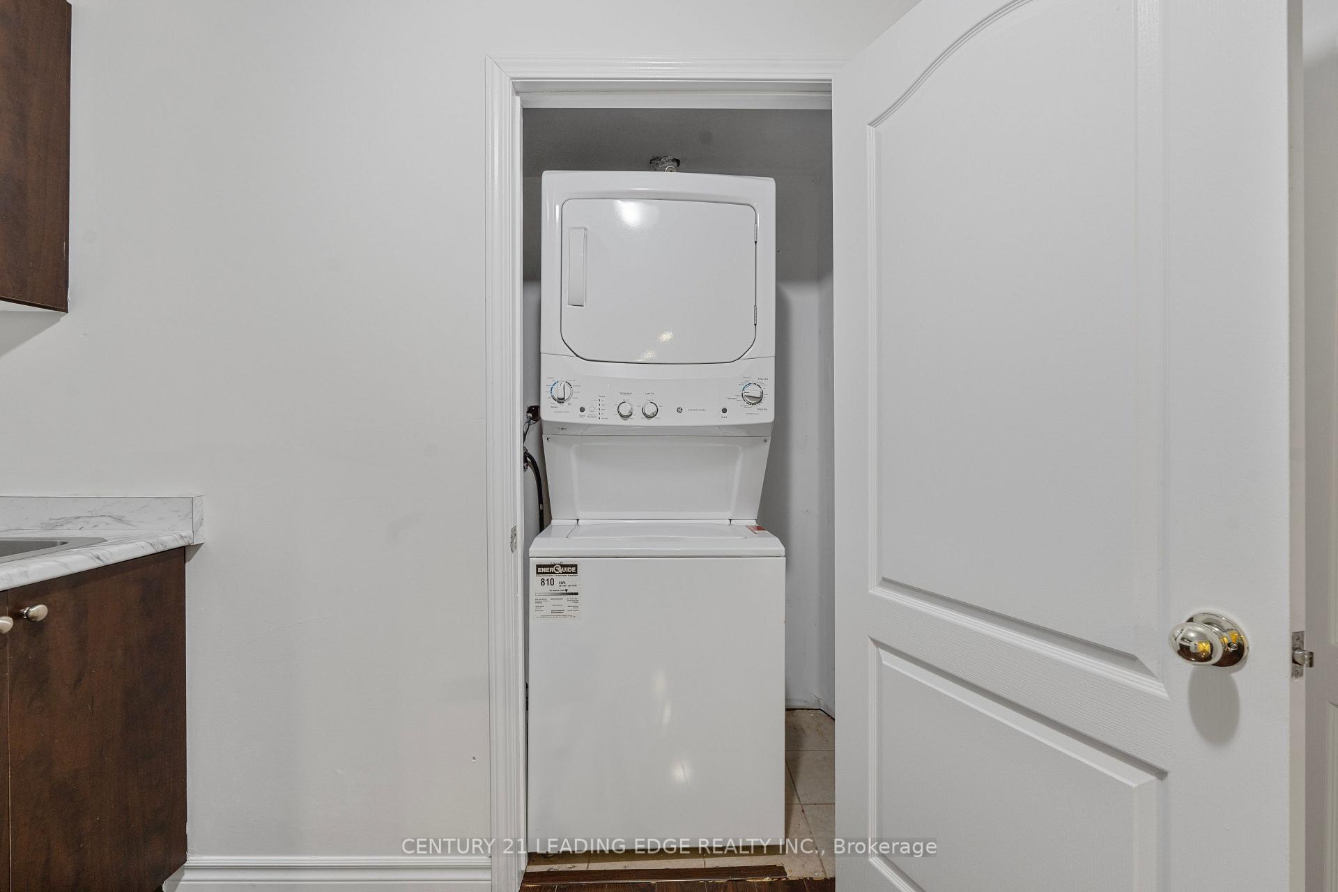 Photo 19 of 1339 Brandon Terrace, Milton, Dempsey — HOMEH