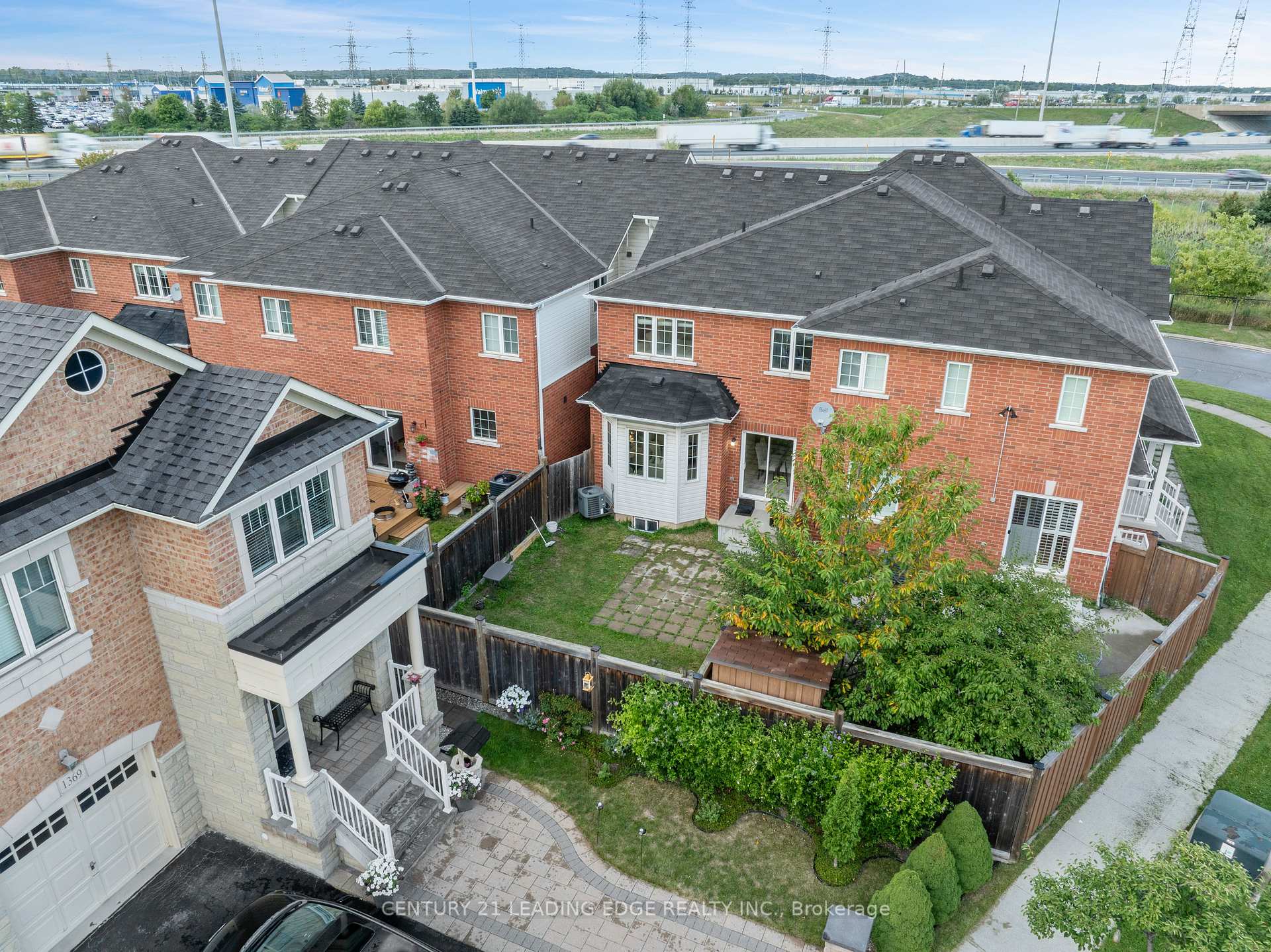 Photo 36 of 1339 Brandon Terrace, Milton, Dempsey — HOMEH