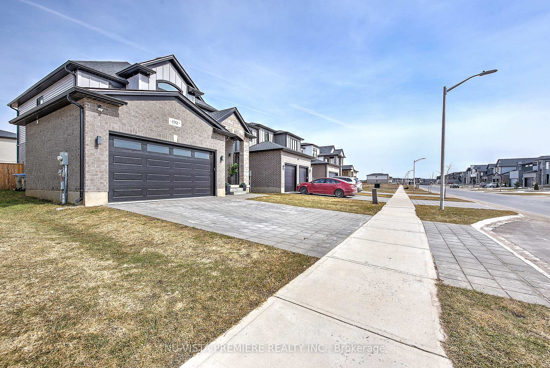 Photo 2 of 192 Crestview Drive, Middlesex Centre, Rural Middlesex Centre — HOMEH