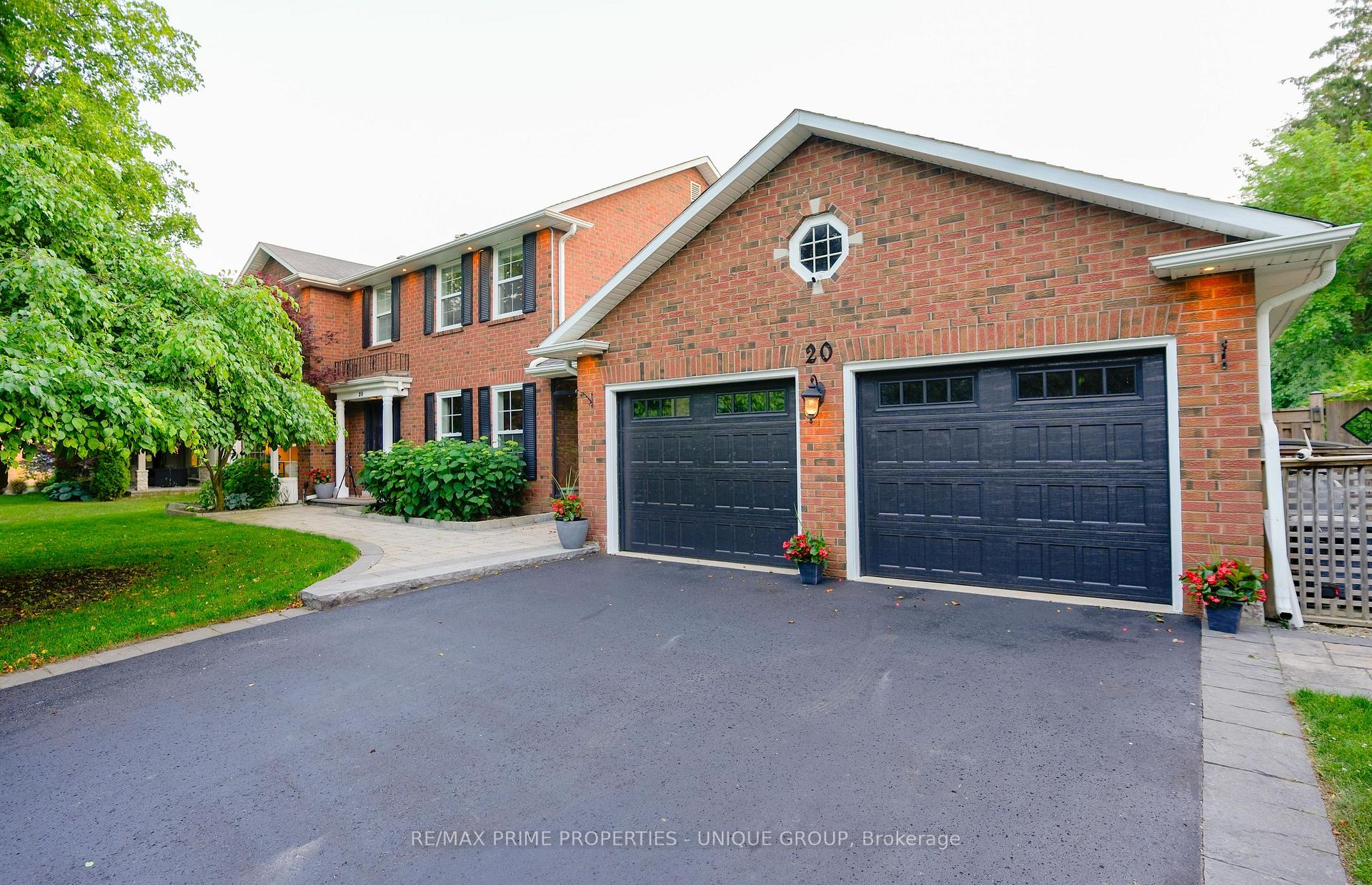 Photo 1 of 20 Thomas Reid Road, Markham, Victoria Square — HOMEH