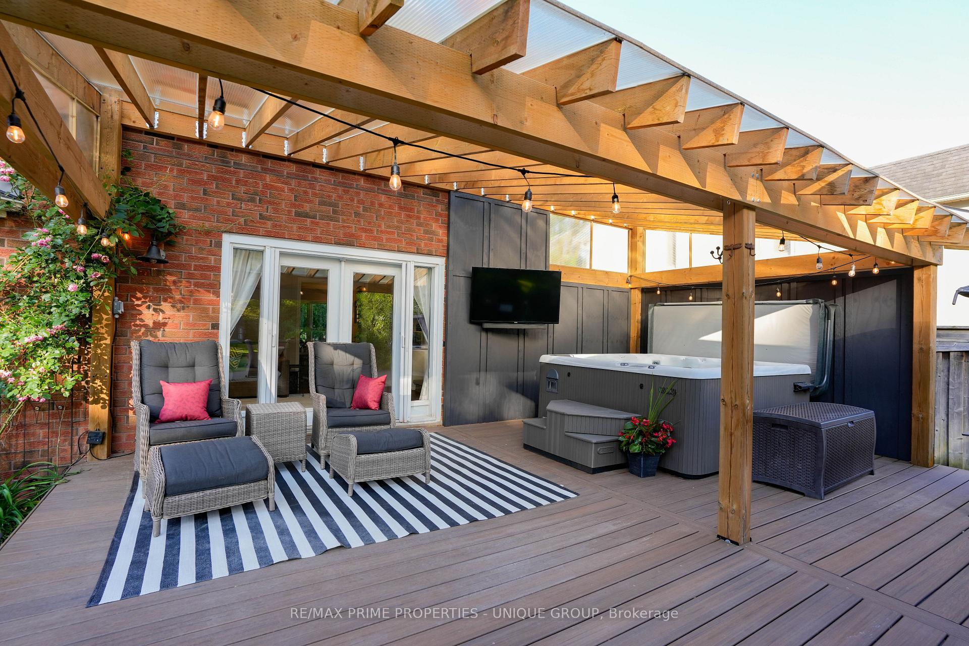 Photo 39 of 20 Thomas Reid Road, Markham, Victoria Square — HOMEH