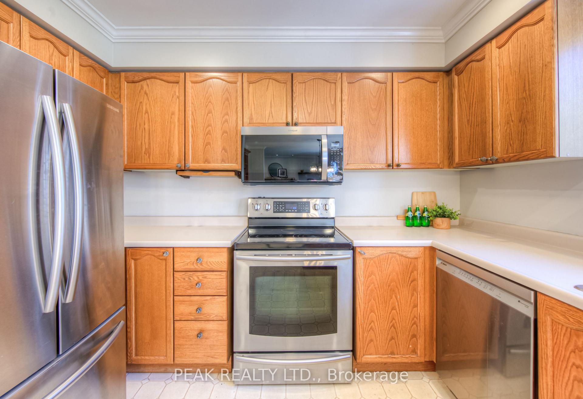 Photo 12 of 97 Rushbrook Drive, Kitchener — HOMEH