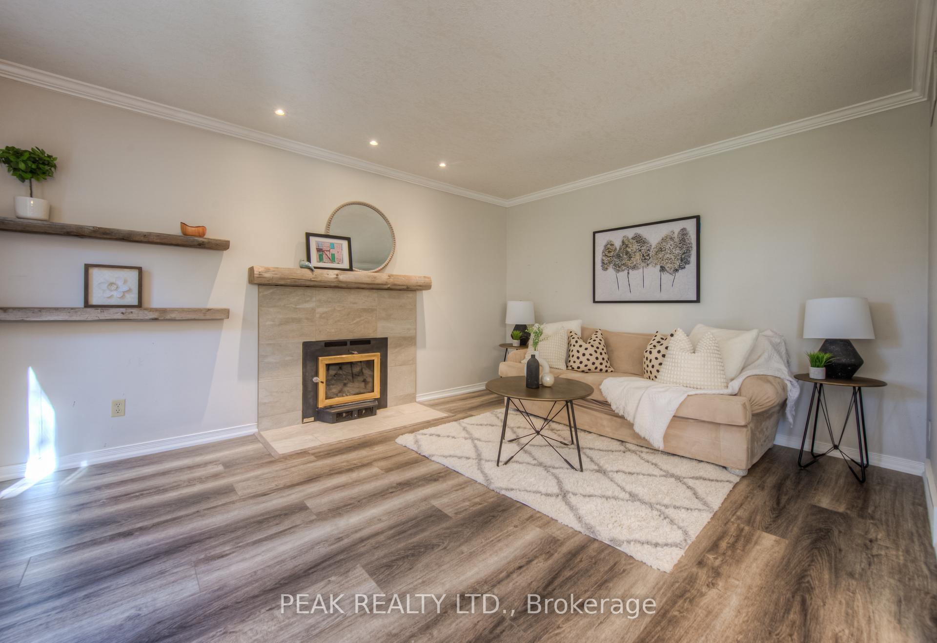 Photo 18 of 97 Rushbrook Drive, Kitchener — HOMEH