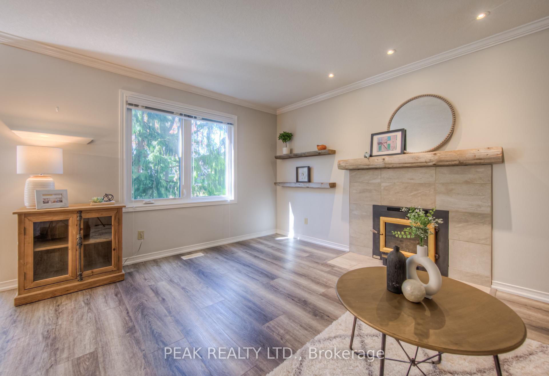 Photo 19 of 97 Rushbrook Drive, Kitchener — HOMEH