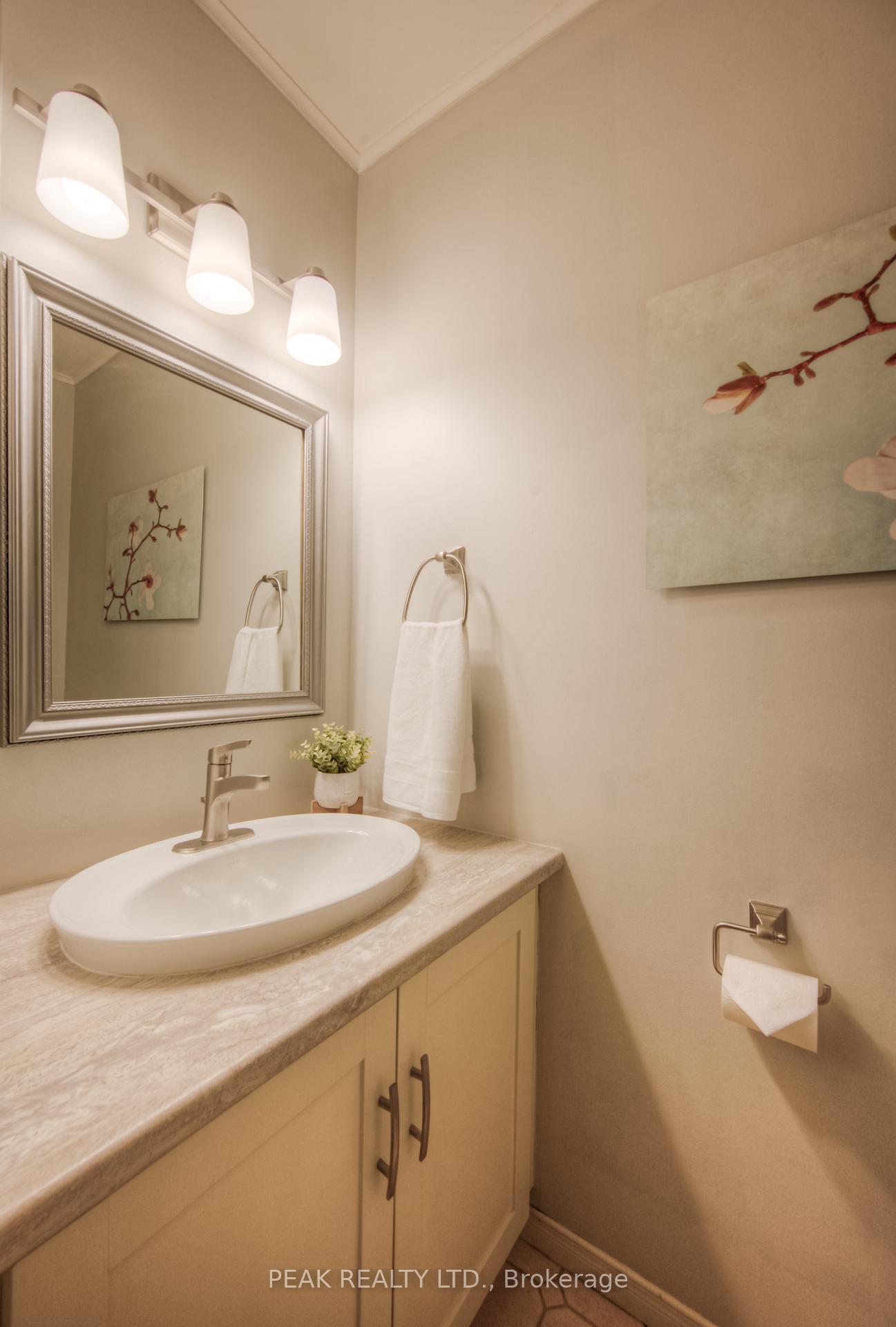 Photo 20 of 97 Rushbrook Drive, Kitchener — HOMEH