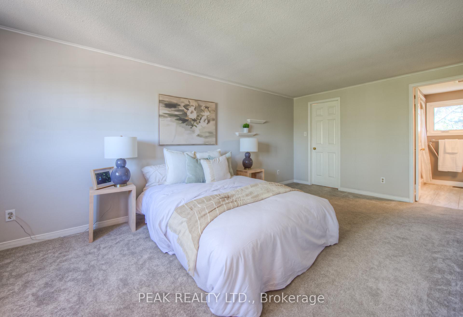 Photo 25 of 97 Rushbrook Drive, Kitchener — HOMEH