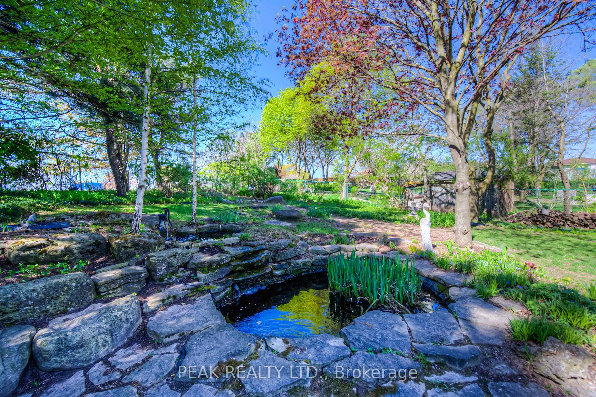 Photo 38 of 97 Rushbrook Drive, Kitchener — HOMEH