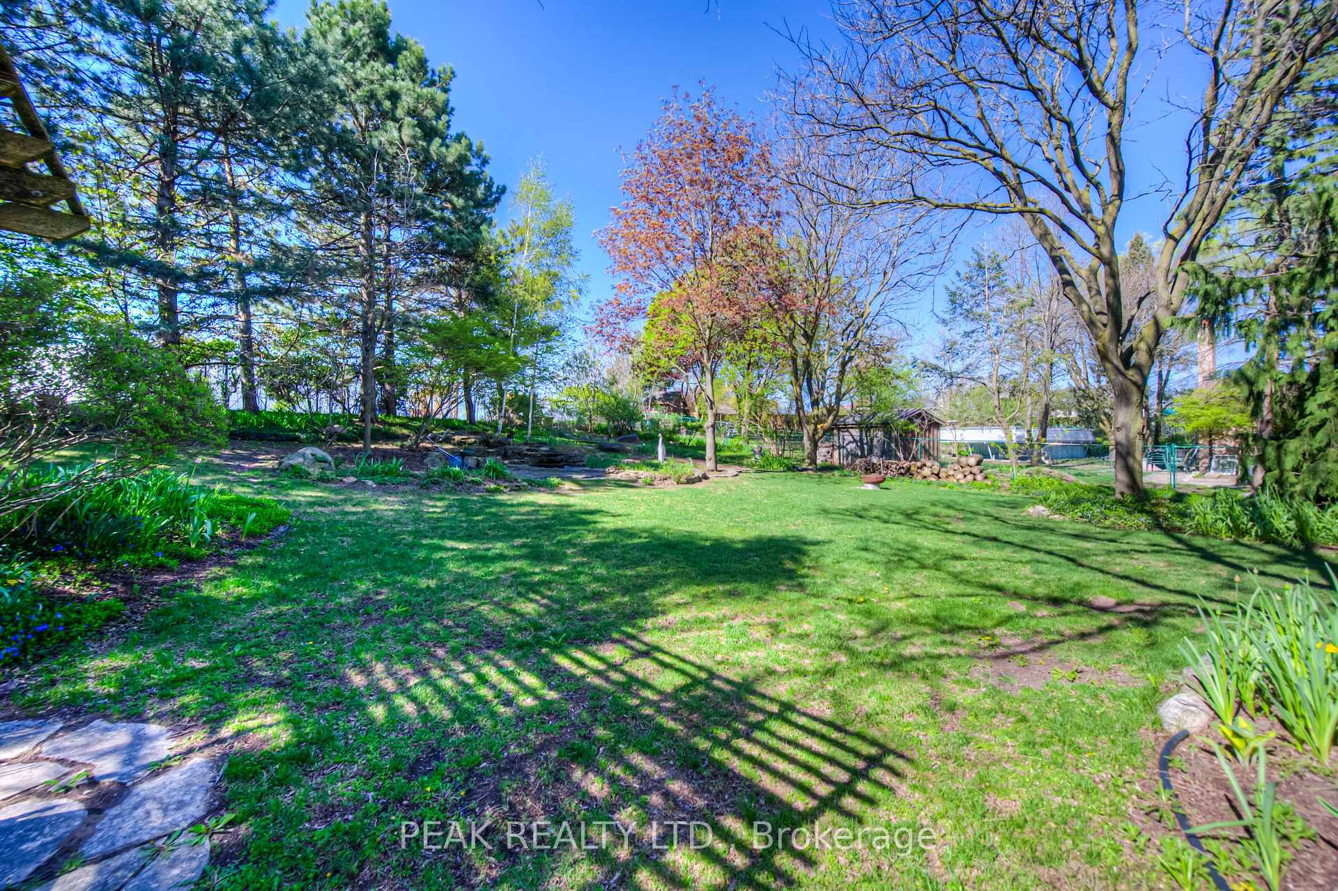 Photo 40 of 97 Rushbrook Drive, Kitchener — HOMEH
