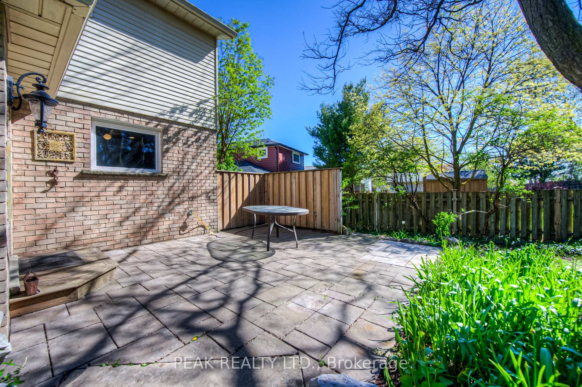 Photo 41 of 97 Rushbrook Drive, Kitchener — HOMEH