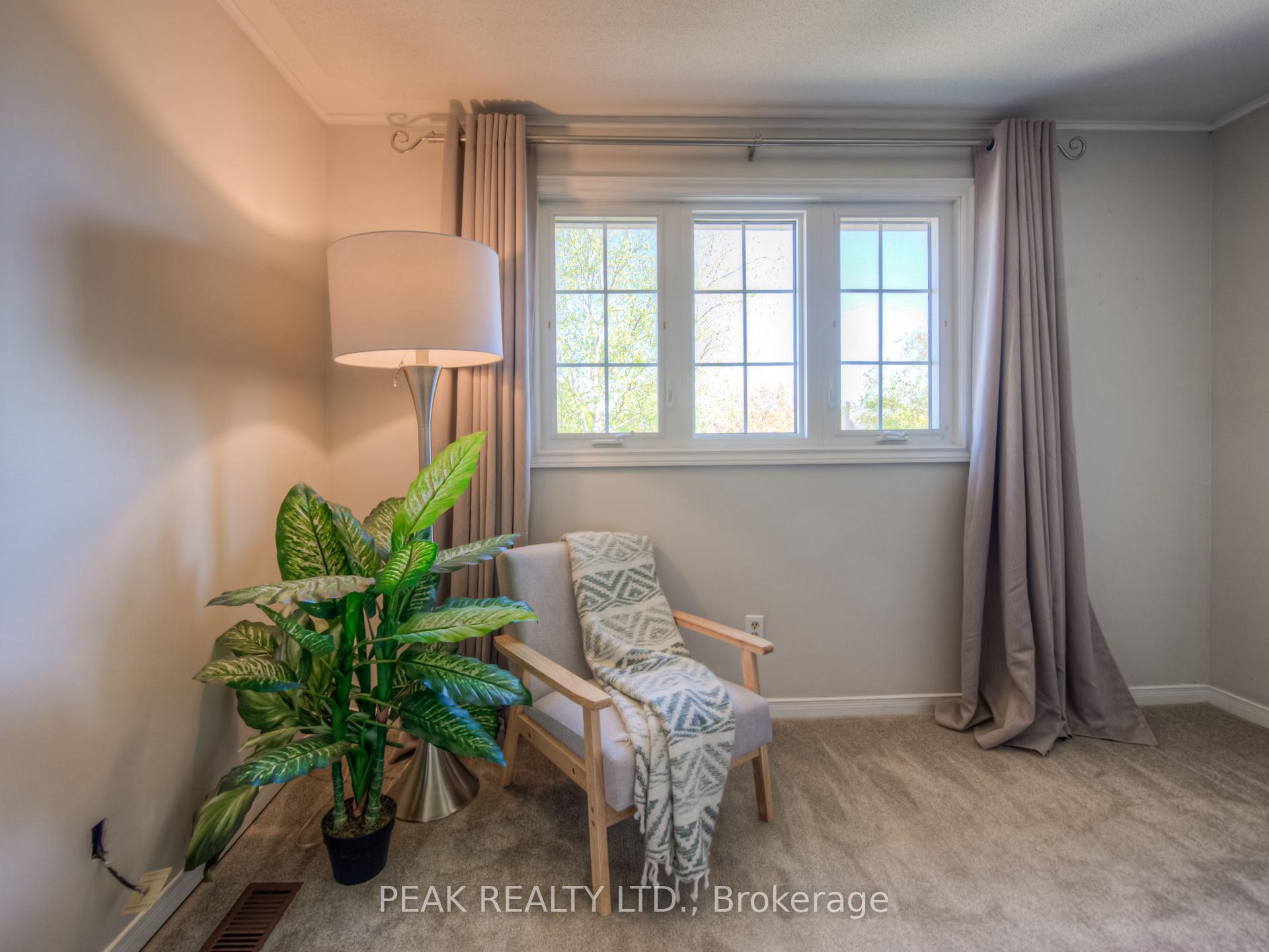 Photo 43 of 97 Rushbrook Drive, Kitchener — HOMEH