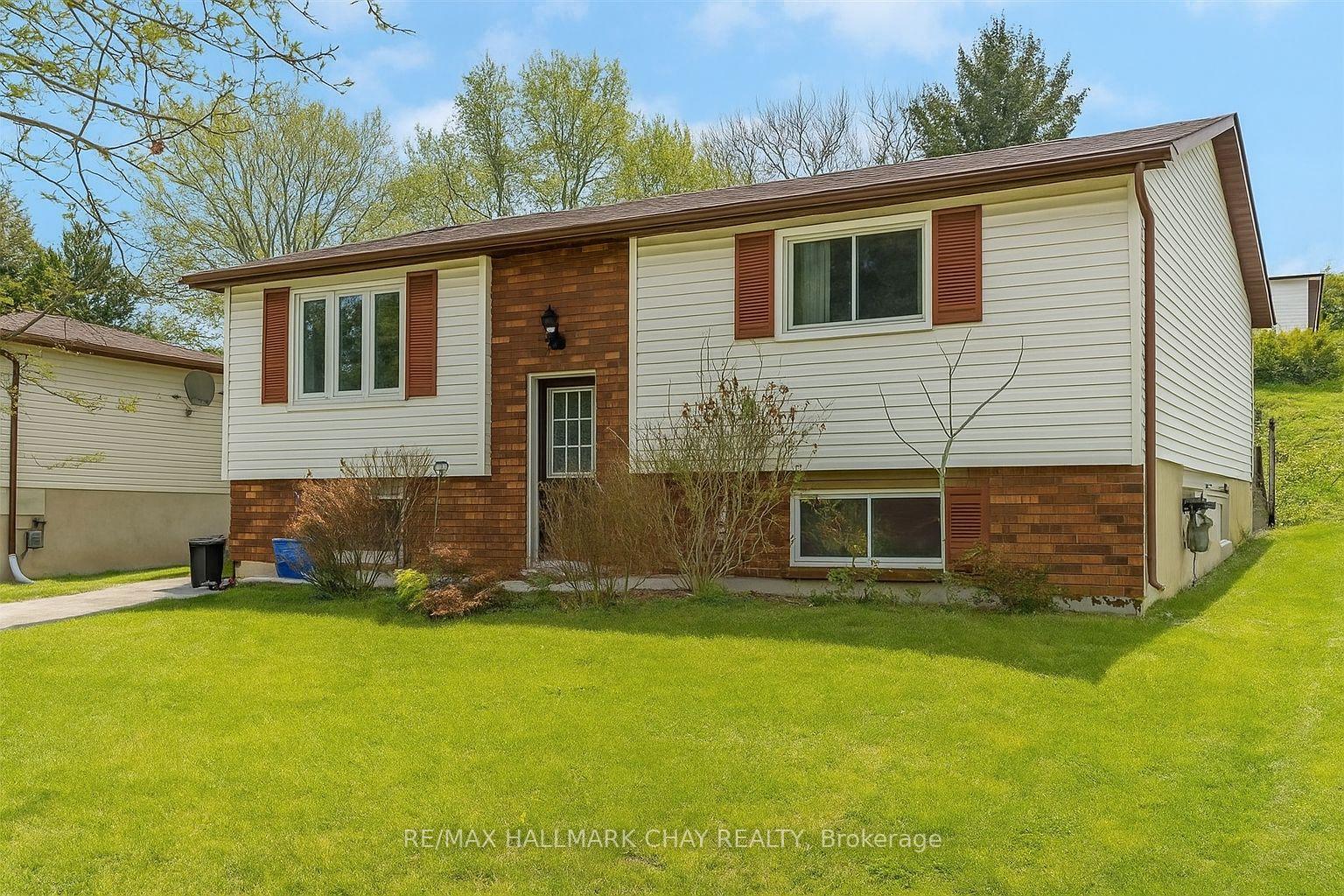 Photo 1 of 266 Galloway Boulevard, Midland — HOMEH