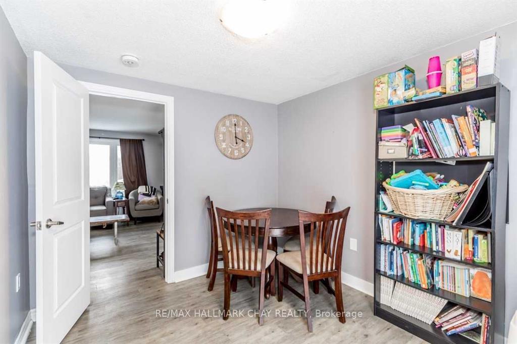 Photo 6 of 266 Galloway Boulevard, Midland — HOMEH