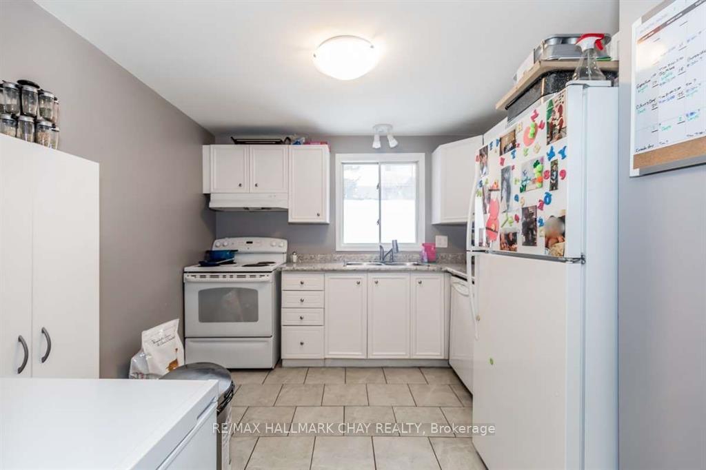 Photo 7 of 266 Galloway Boulevard, Midland — HOMEH