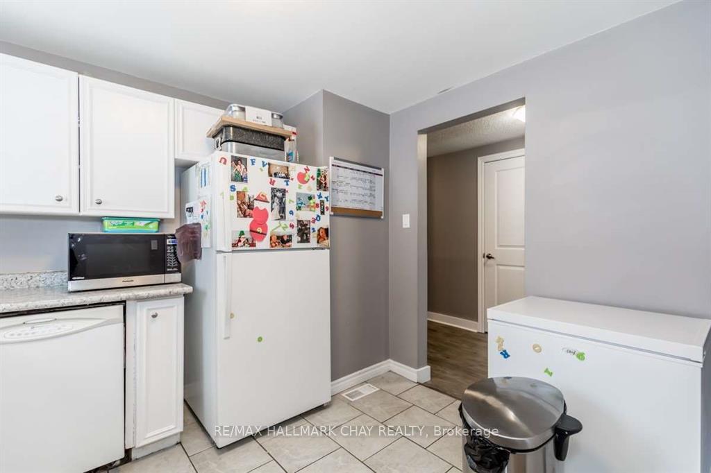 Photo 8 of 266 Galloway Boulevard, Midland — HOMEH