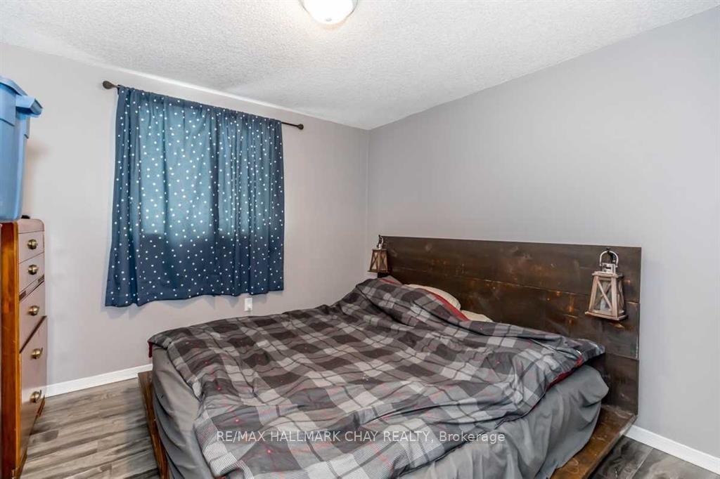 Photo 10 of 266 Galloway Boulevard, Midland — HOMEH