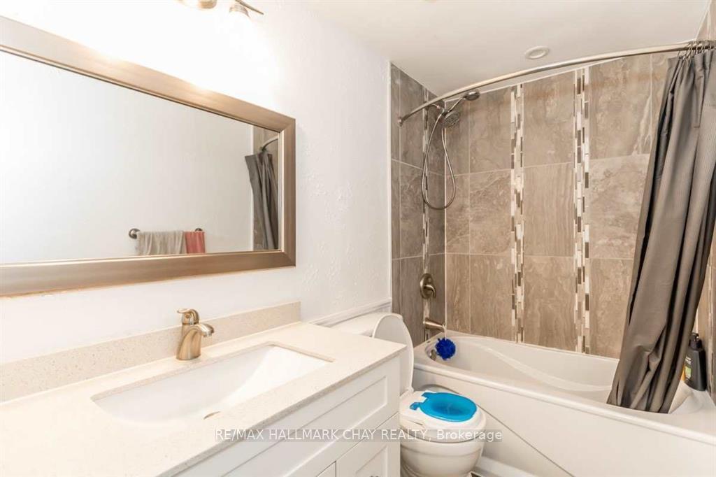 Photo 11 of 266 Galloway Boulevard, Midland — HOMEH