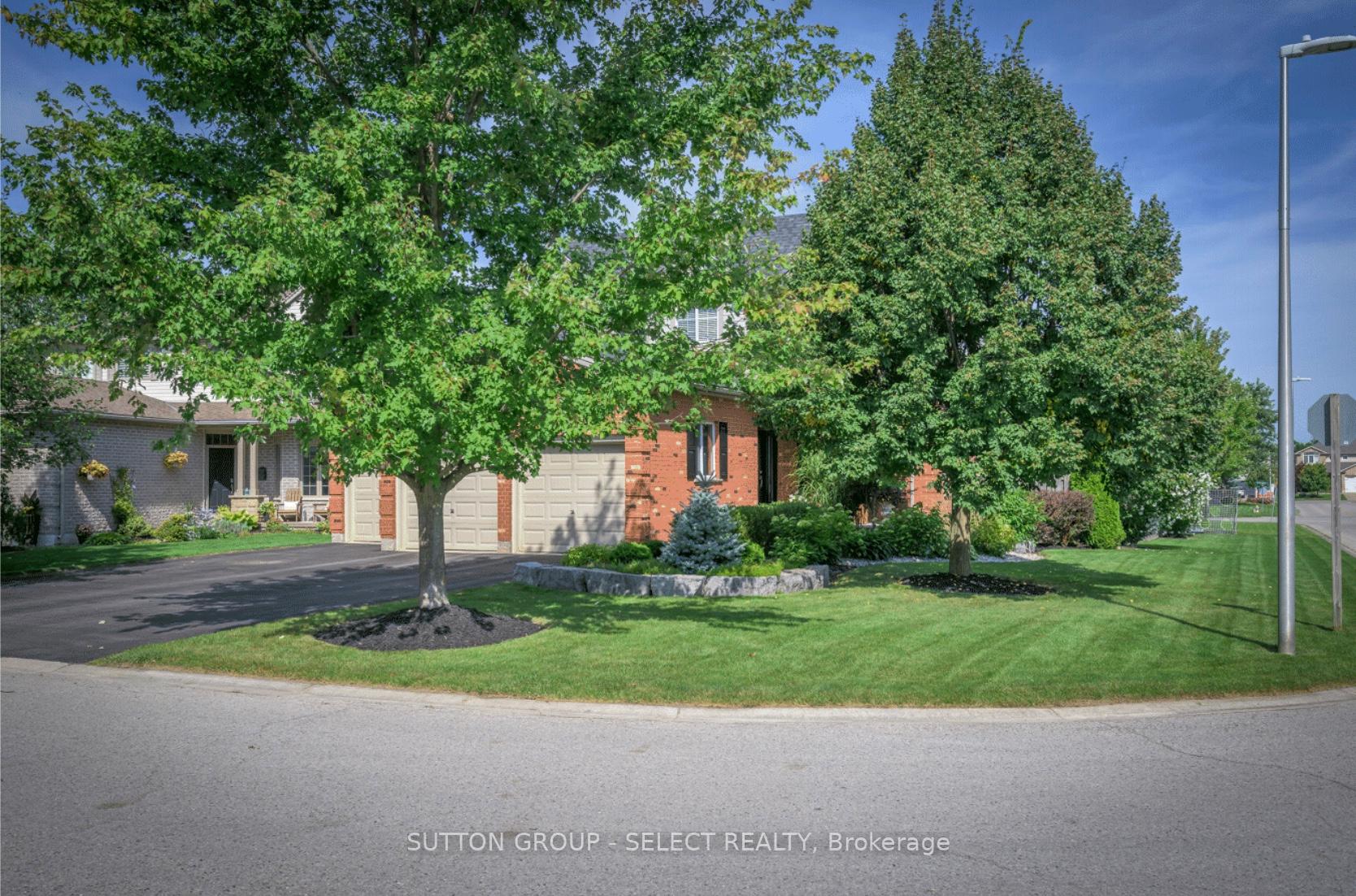 Photo 3 of 6 Oakmont Gardens, Middlesex Centre, Ilderton — HOMEH