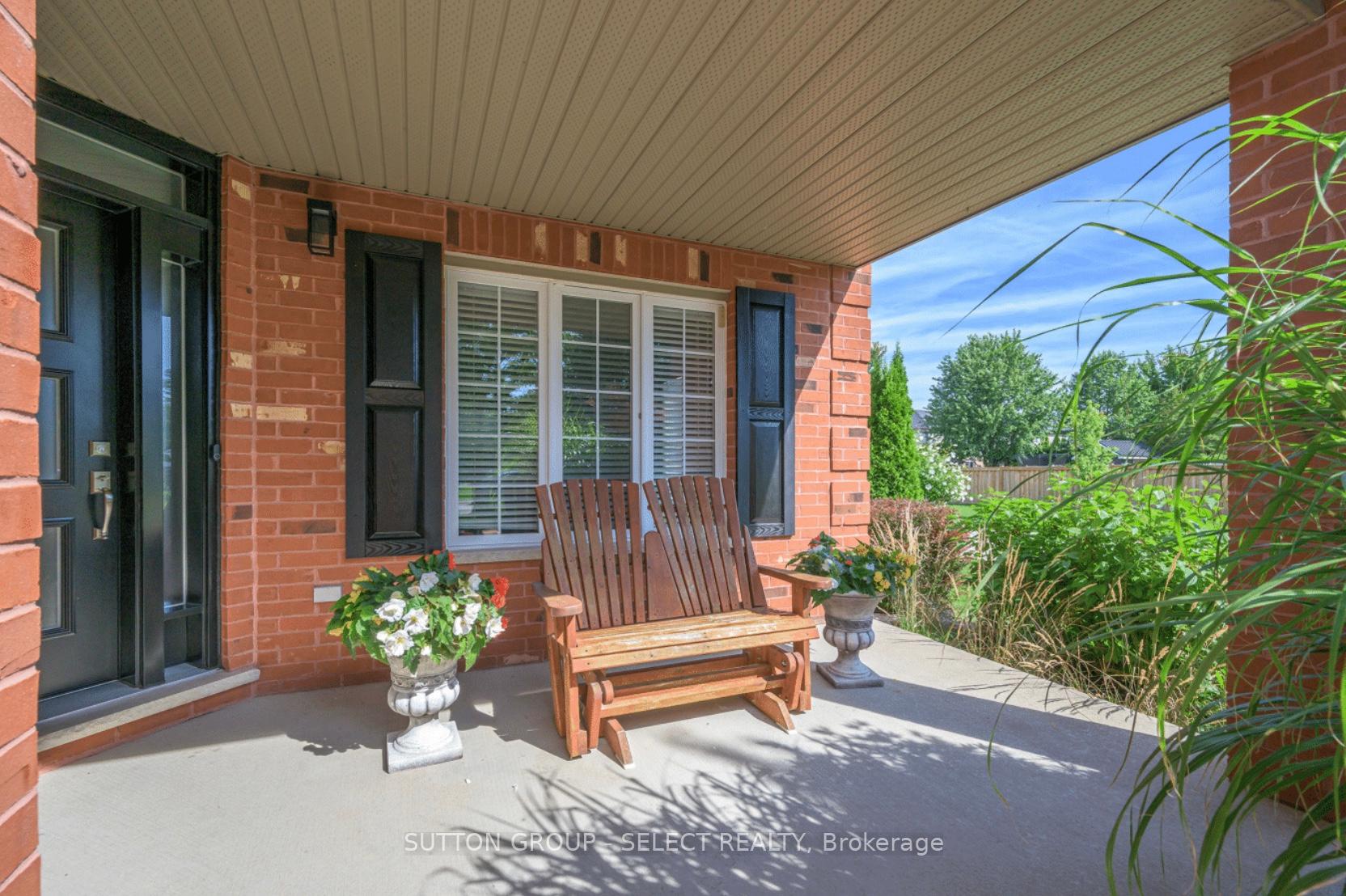 Photo 5 of 6 Oakmont Gardens, Middlesex Centre, Ilderton — HOMEH