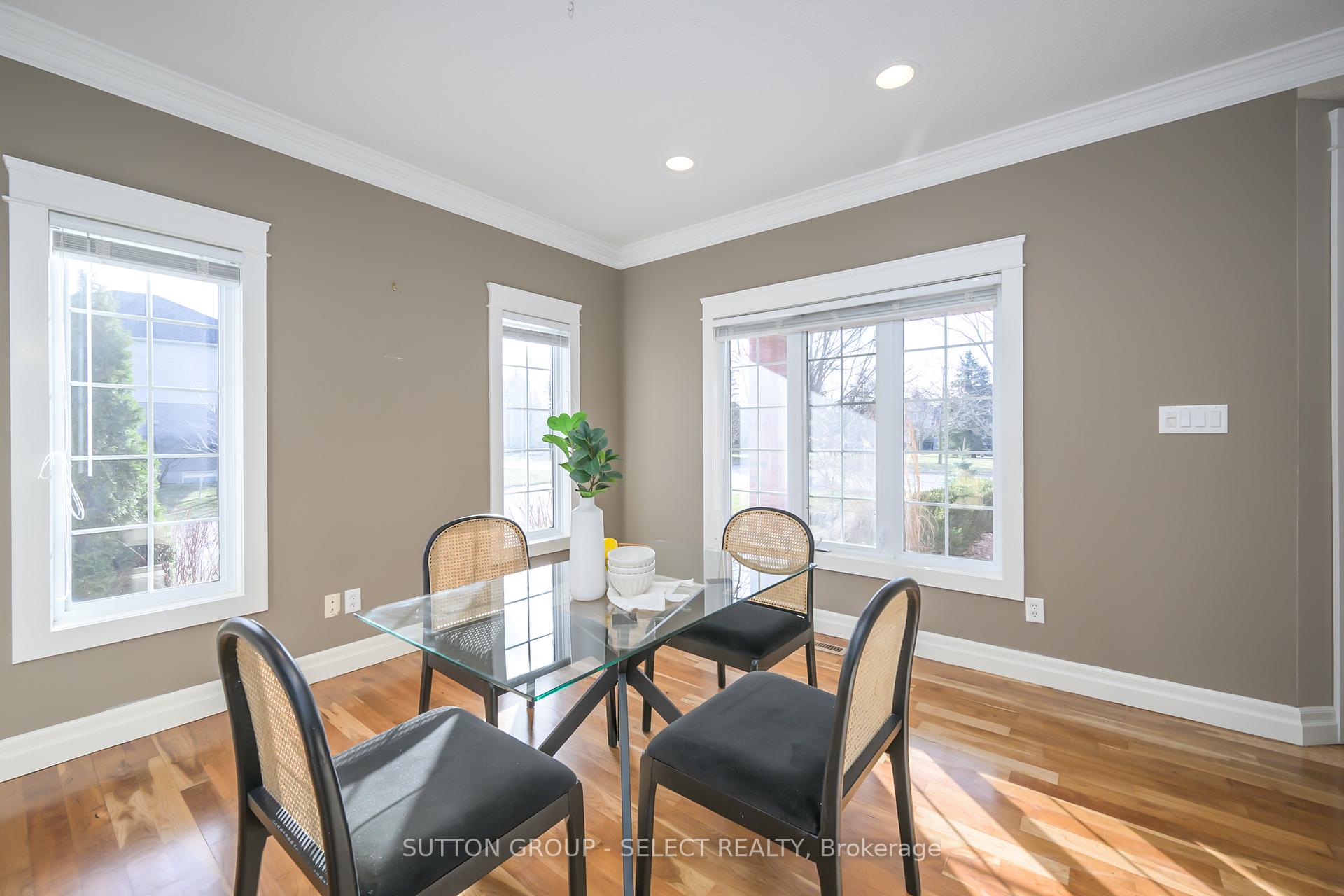 Photo 16 of 6 Oakmont Gardens, Middlesex Centre, Ilderton — HOMEH