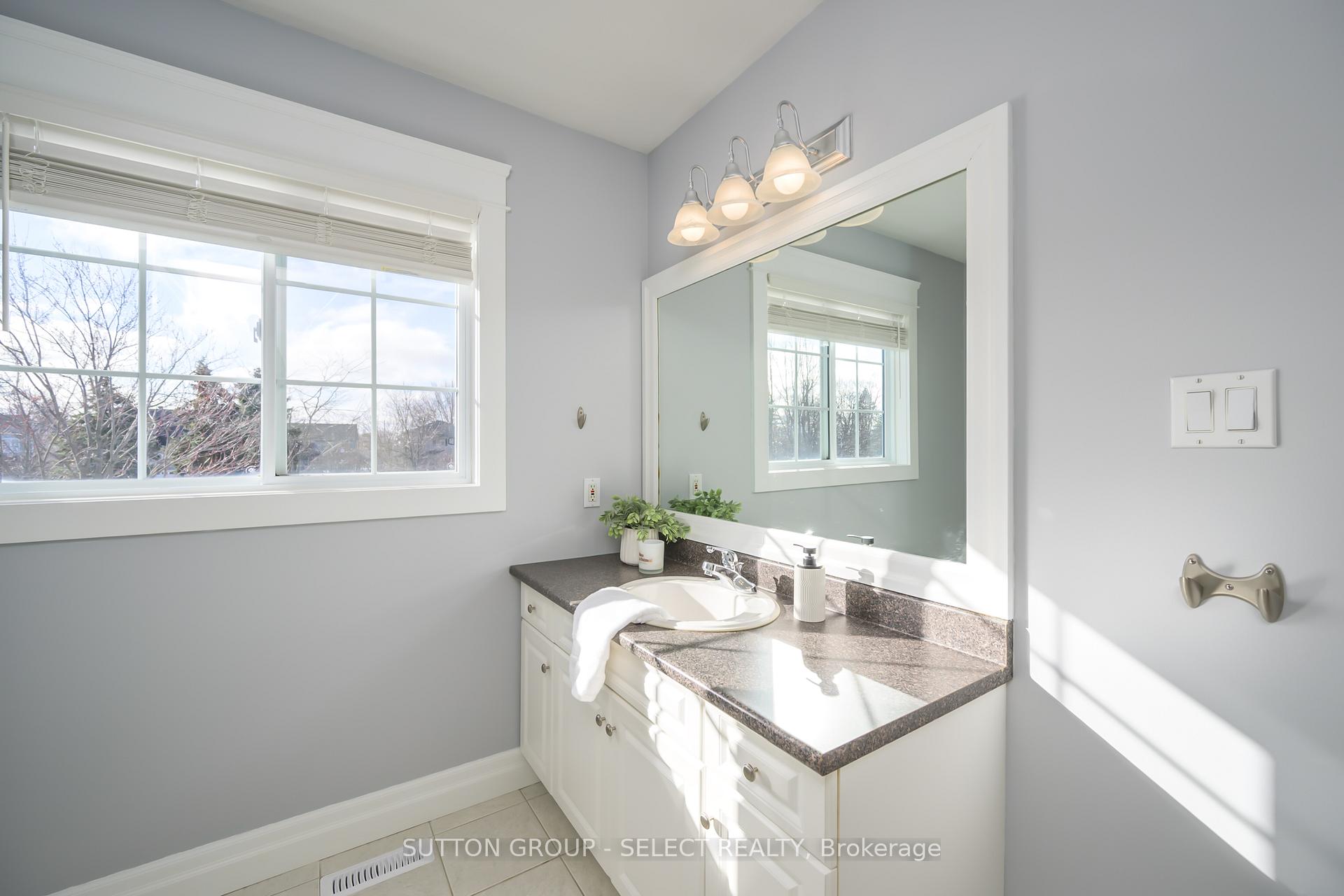 Photo 25 of 6 Oakmont Gardens, Middlesex Centre, Ilderton — HOMEH