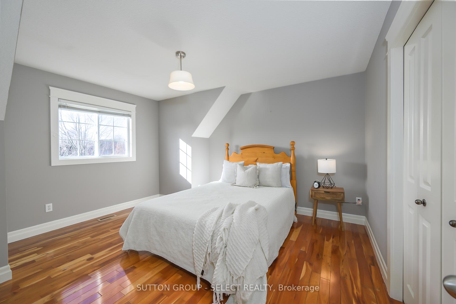 Photo 28 of 6 Oakmont Gardens, Middlesex Centre, Ilderton — HOMEH