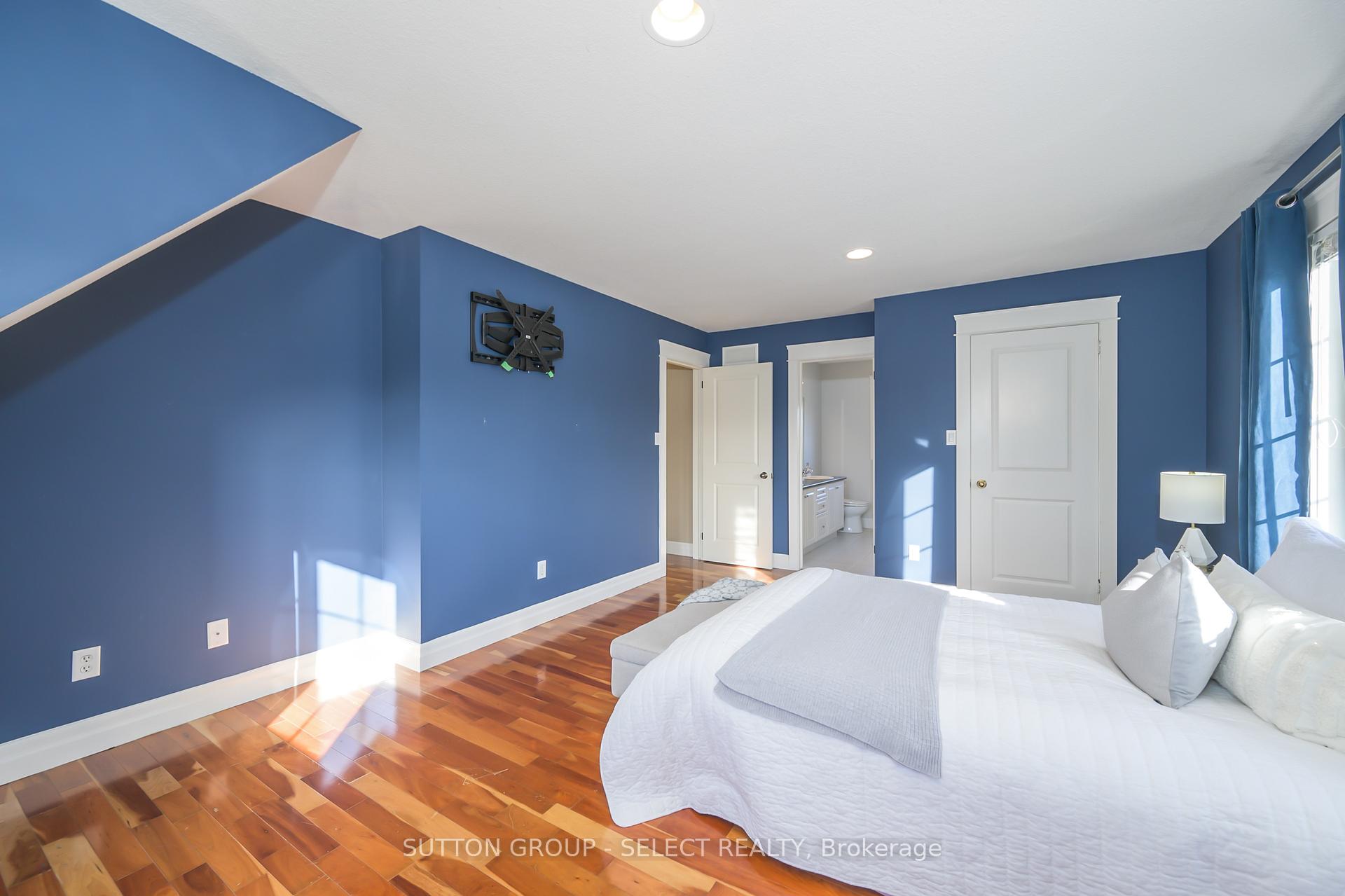 Photo 34 of 6 Oakmont Gardens, Middlesex Centre, Ilderton — HOMEH