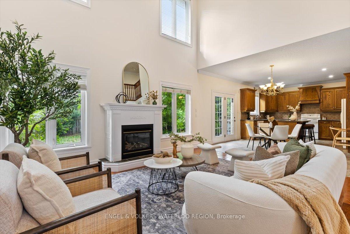 Photo 1 of 413 Falconridge Drive, Kitchener — HOMEH