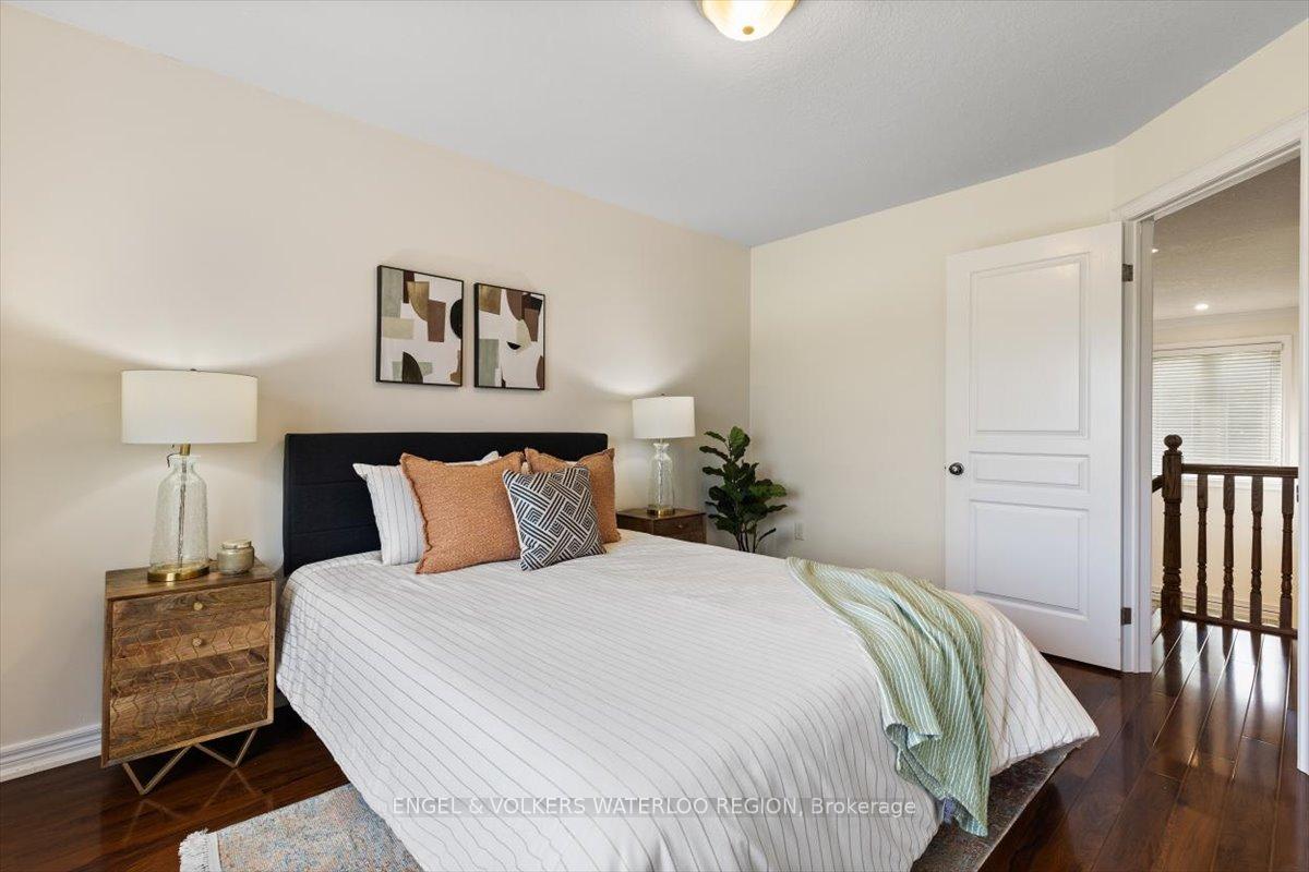 Photo 26 of 413 Falconridge Drive, Kitchener — HOMEH