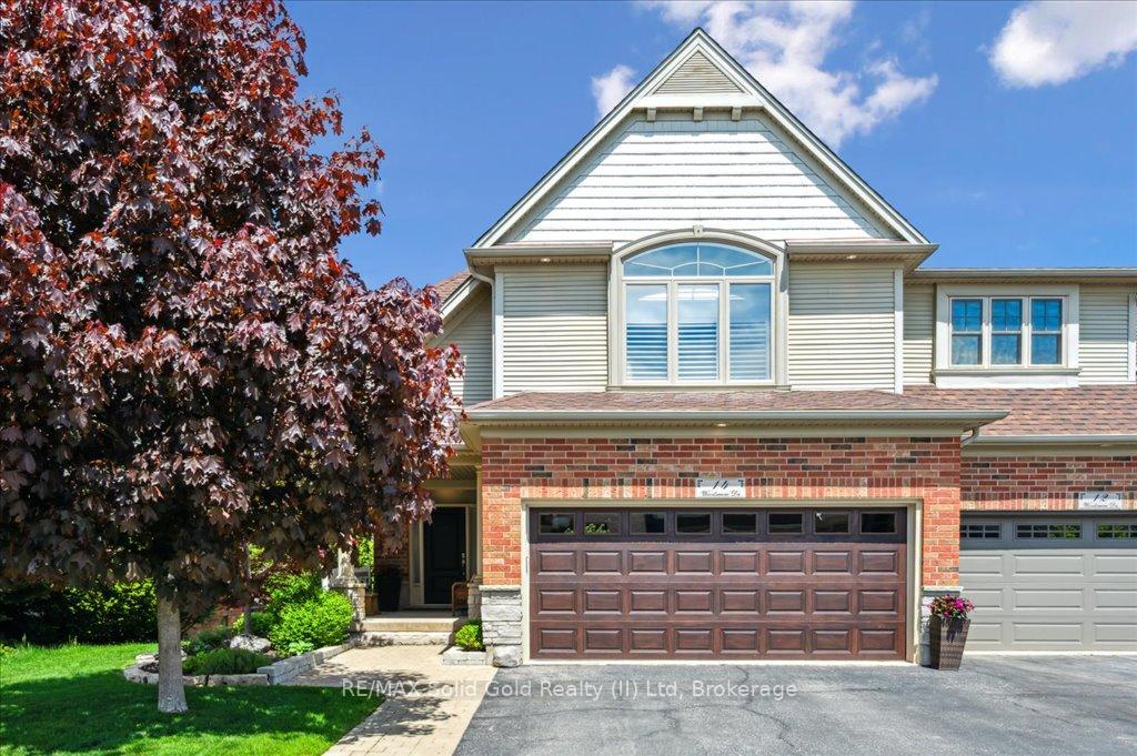 Front of 14 Woodsmere Drive