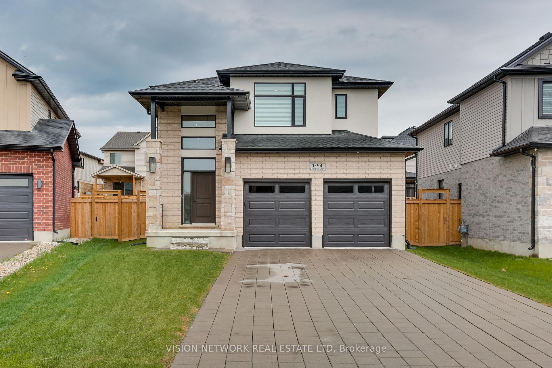 Front of 1754 Brunson Way