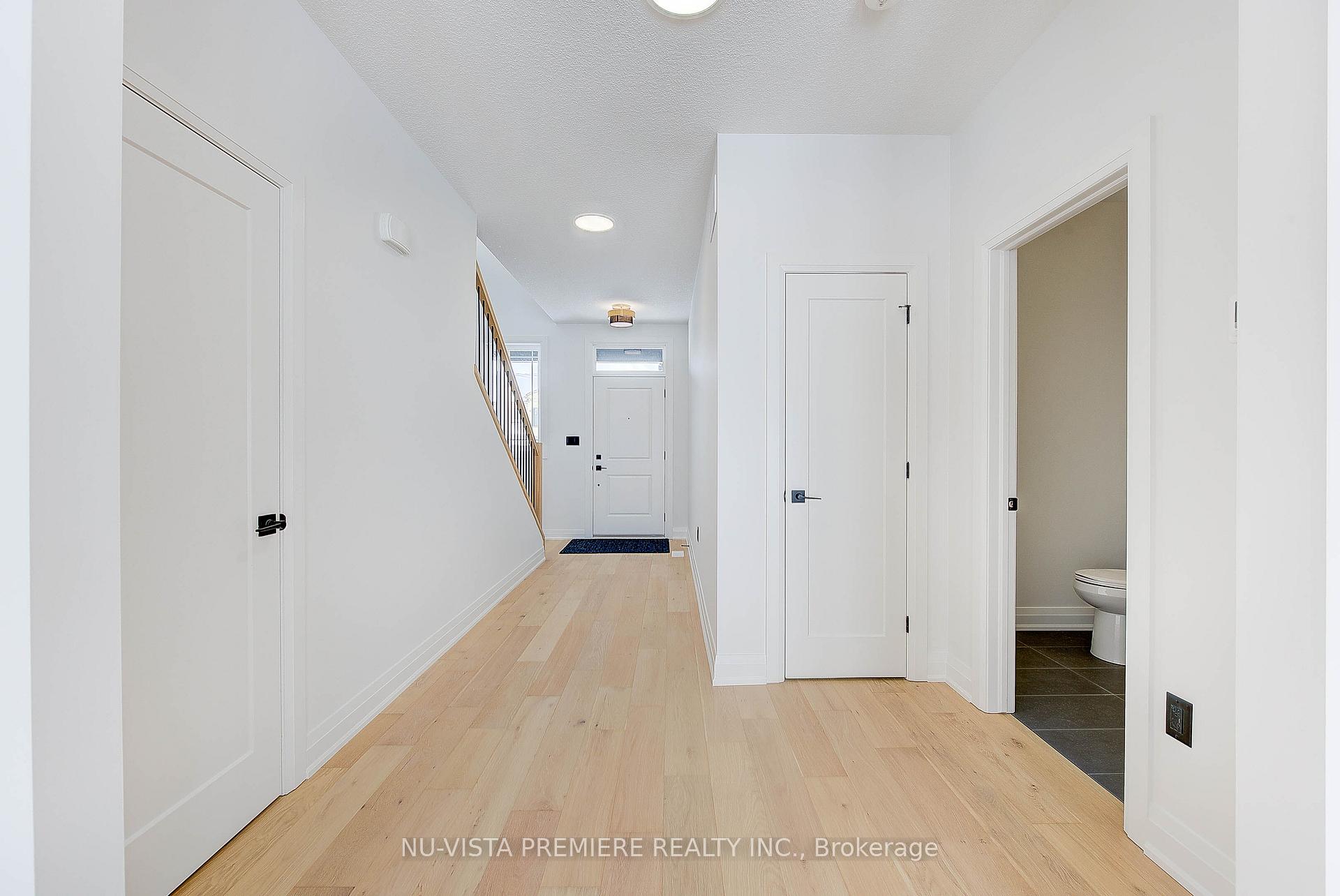 Photo 8 of 228 Bowman Drive, Middlesex Centre, Ilderton — HOMEH