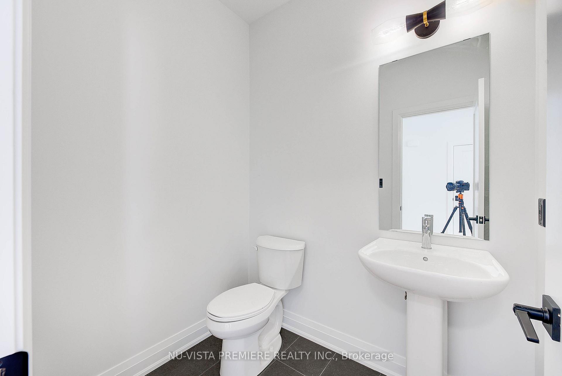 Photo 9 of 228 Bowman Drive, Middlesex Centre, Ilderton — HOMEH