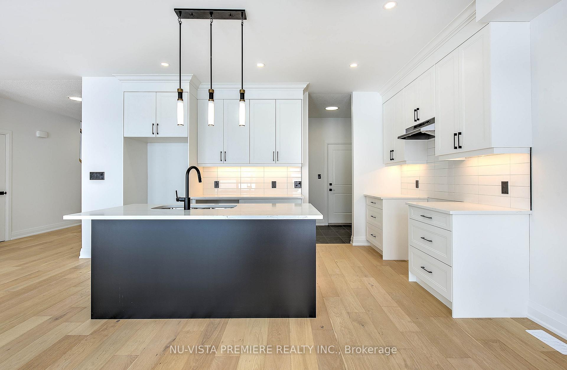 Photo 16 of 228 Bowman Drive, Middlesex Centre, Ilderton — HOMEH