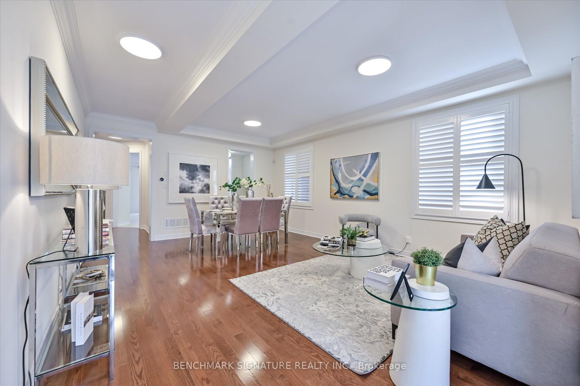 Photo 4 of 110 Busch Avenue, Markham, Berczy — HOMEH