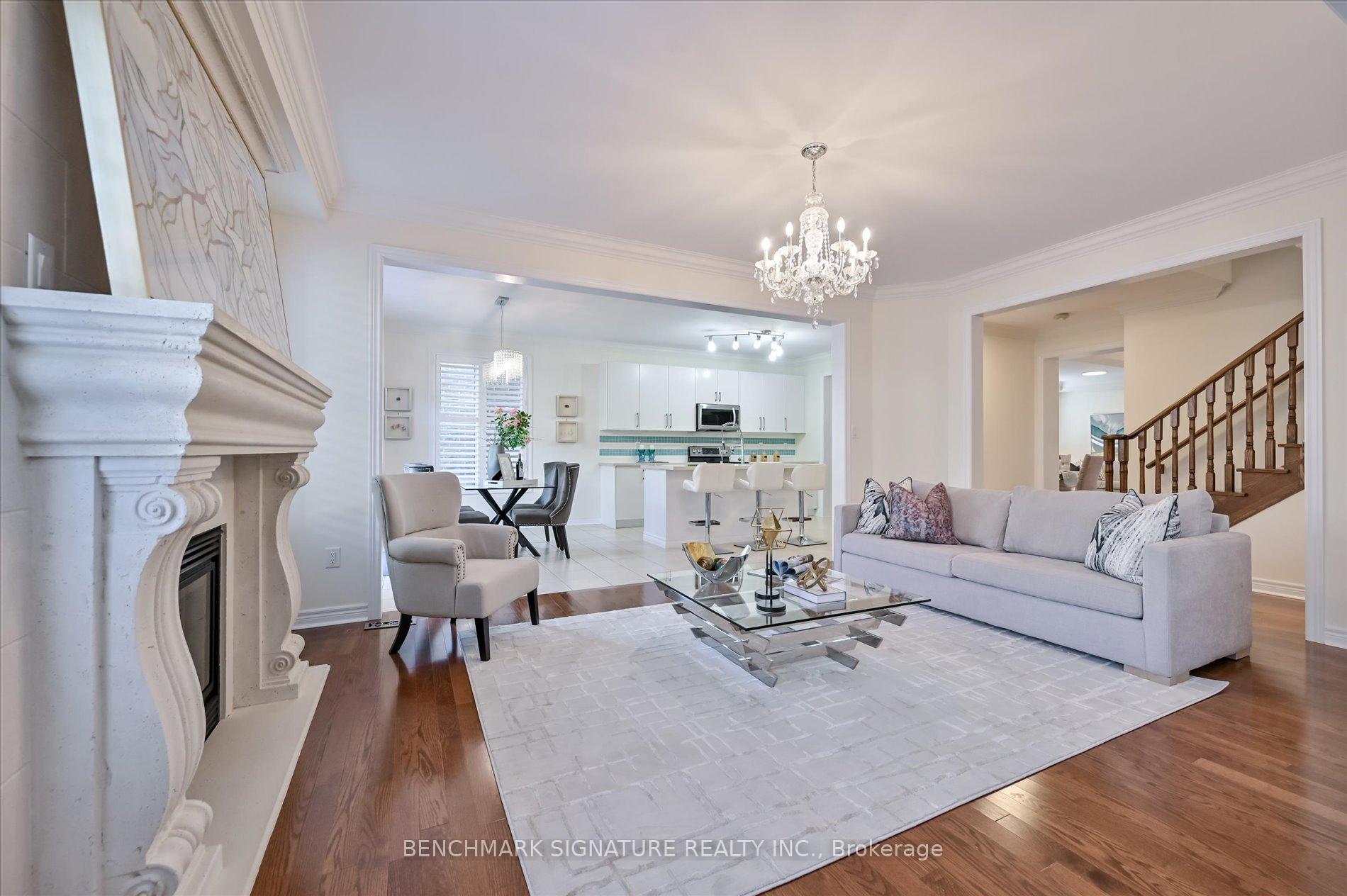 Photo 14 of 110 Busch Avenue, Markham, Berczy — HOMEH