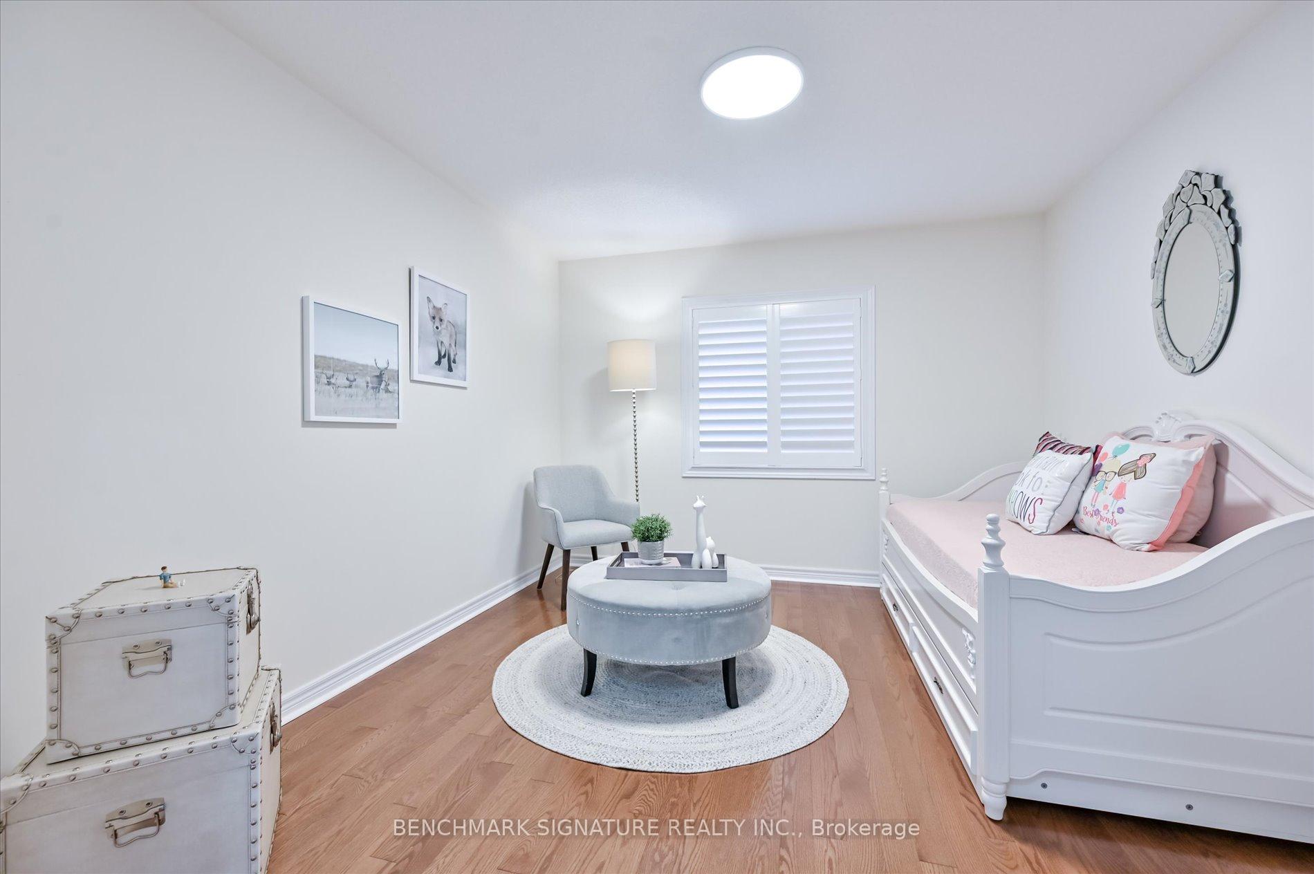 Photo 21 of 110 Busch Avenue, Markham, Berczy — HOMEH