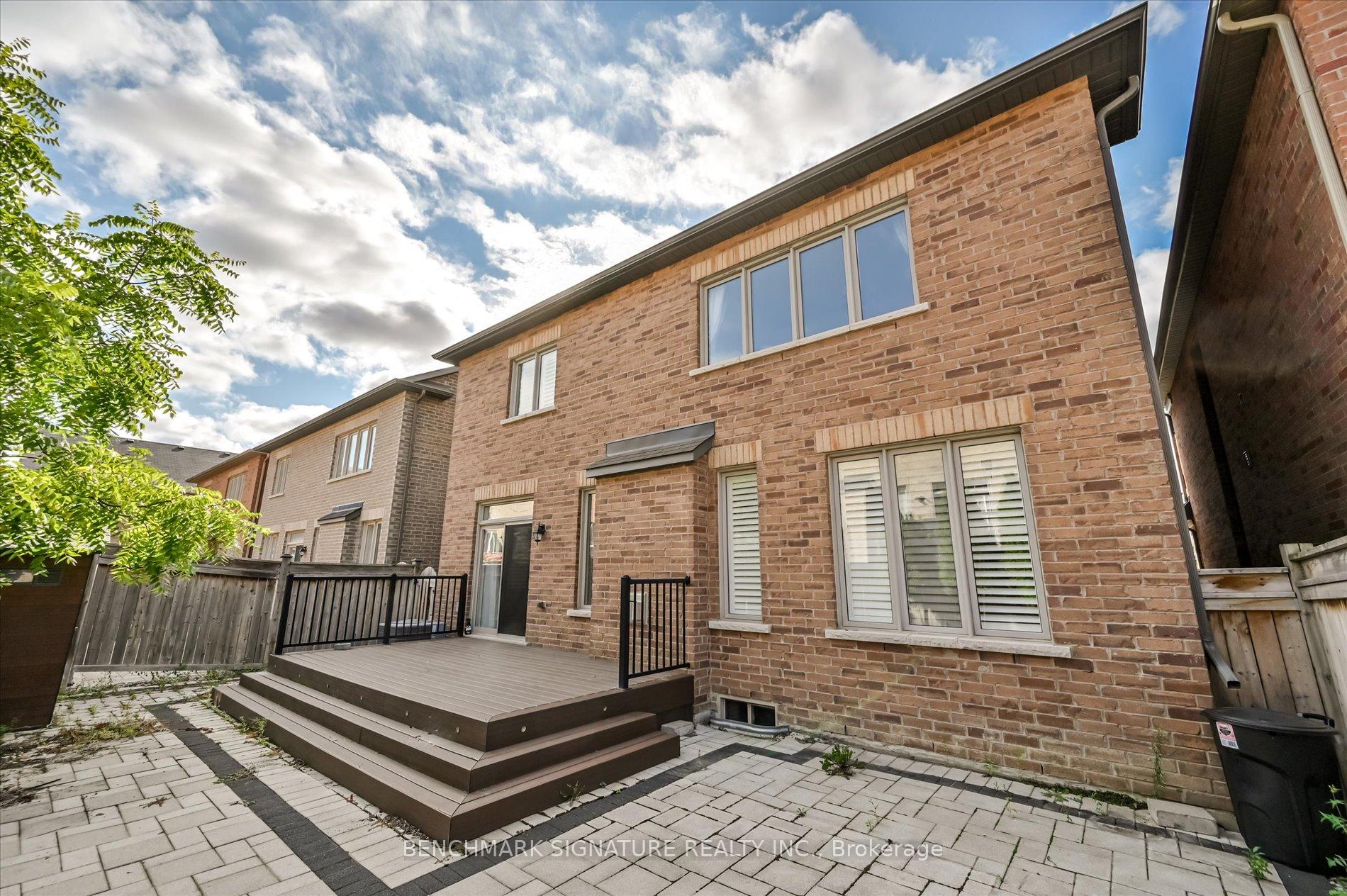 Photo 33 of 110 Busch Avenue, Markham, Berczy — HOMEH