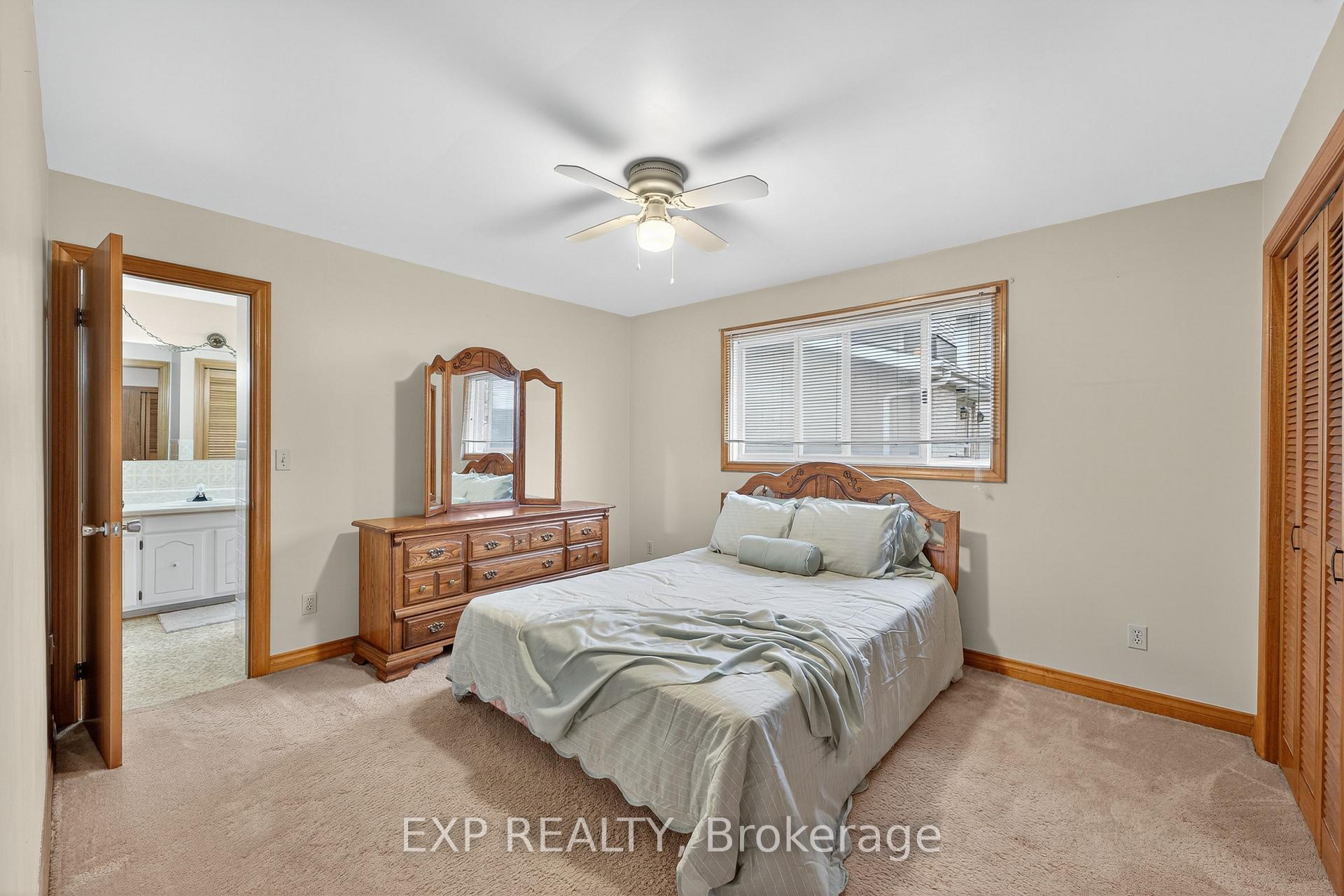 Photo 24 of 147 Inverness Crescent, Kingston, West of Sir John A. Blvd — HOMEH