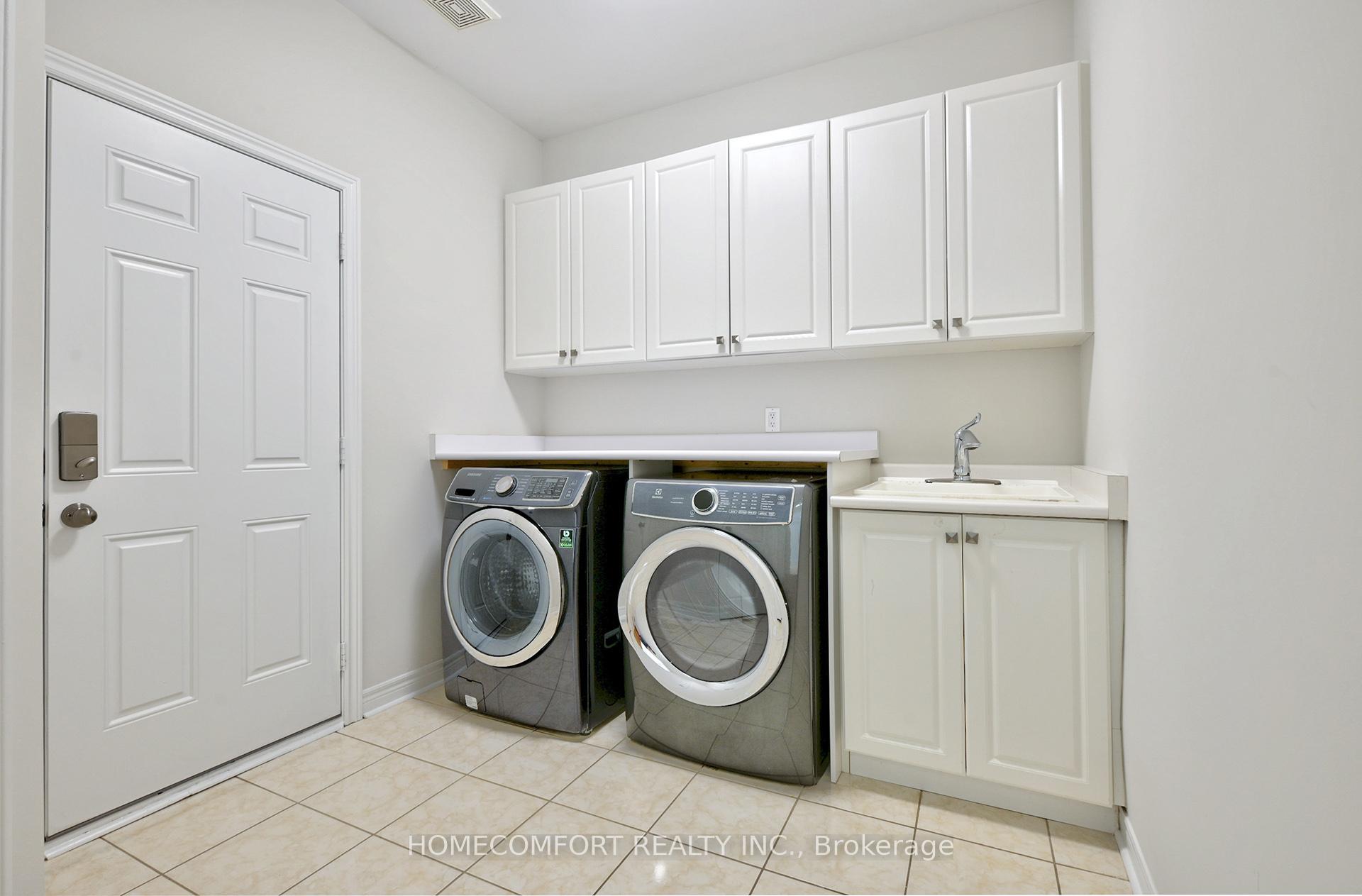 Photo 15 of 115 Darren Hill Trail, Markham, Greensborough — HOMEH