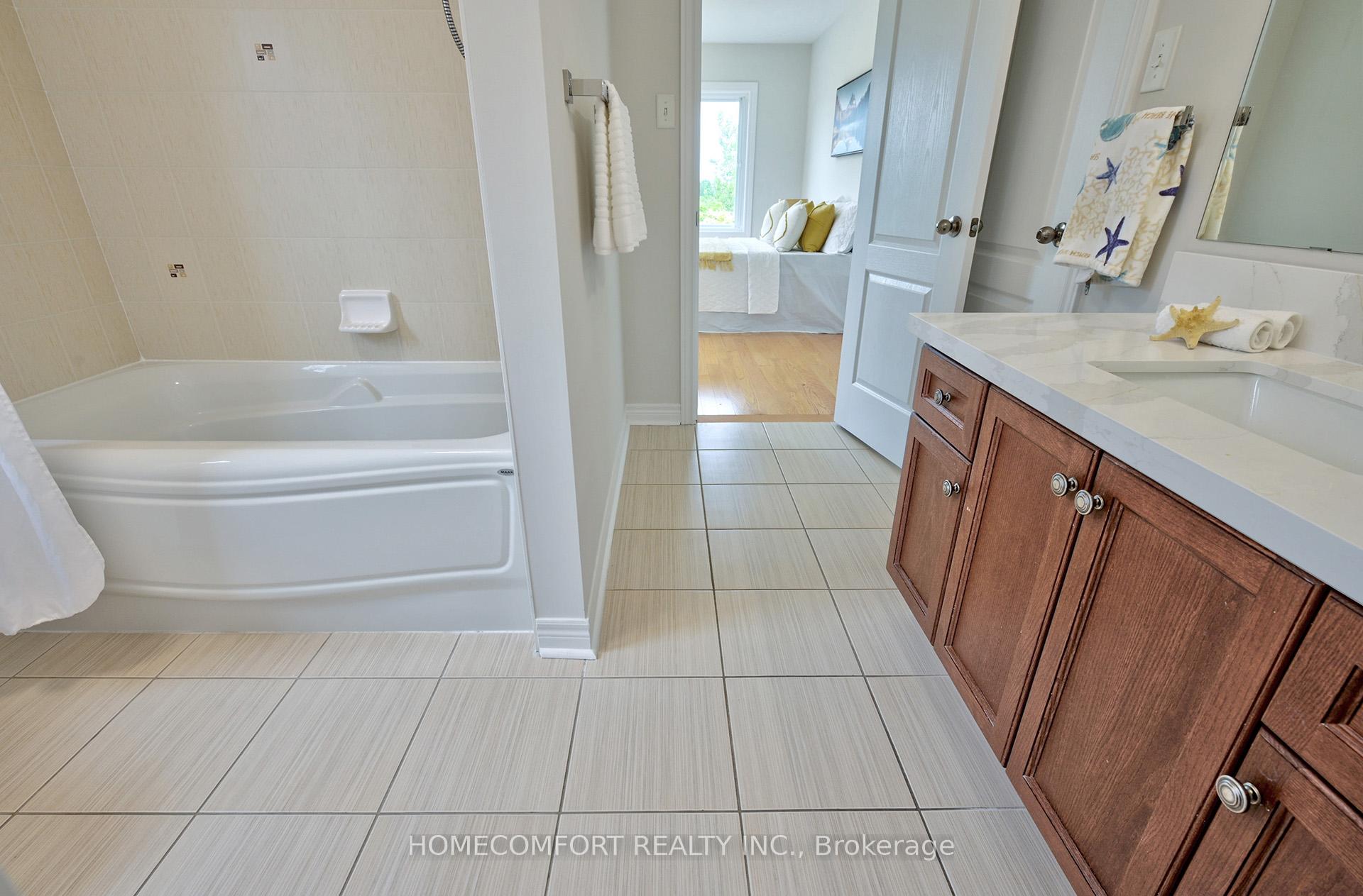 Photo 27 of 115 Darren Hill Trail, Markham, Greensborough — HOMEH