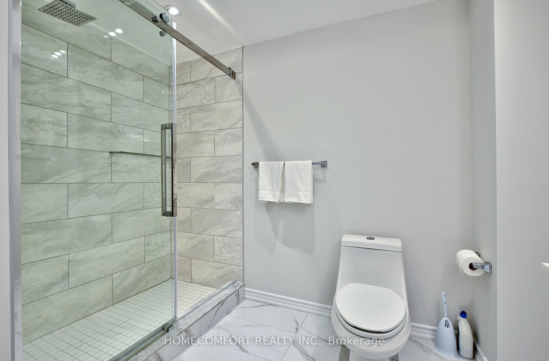 Photo 37 of 115 Darren Hill Trail, Markham, Greensborough — HOMEH